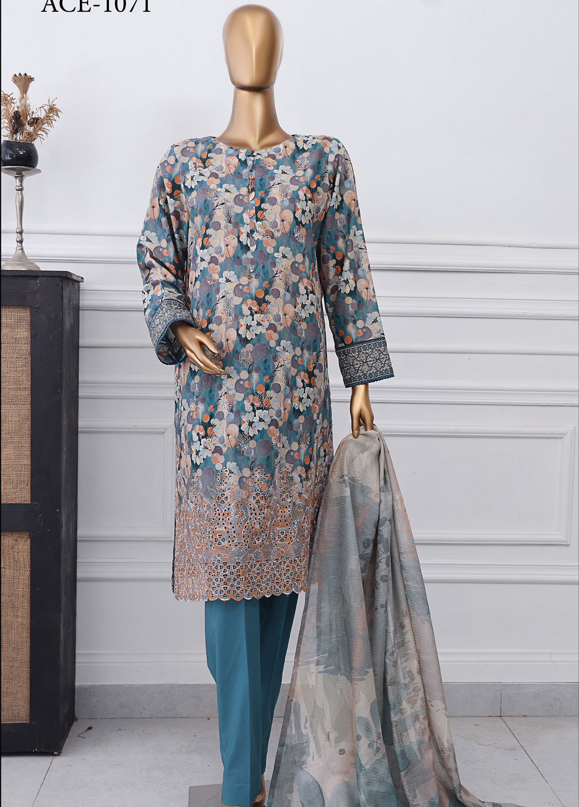 Anmol By HZ Textile Chikankari Embroidered Lawn 3 Piece Unstitched Suit HZ25A ACE-1071 Anmol By HZ Textile Chikankari Embroidered Lawn 3 Piece Unstitched Suit HZ25A ACE-1071