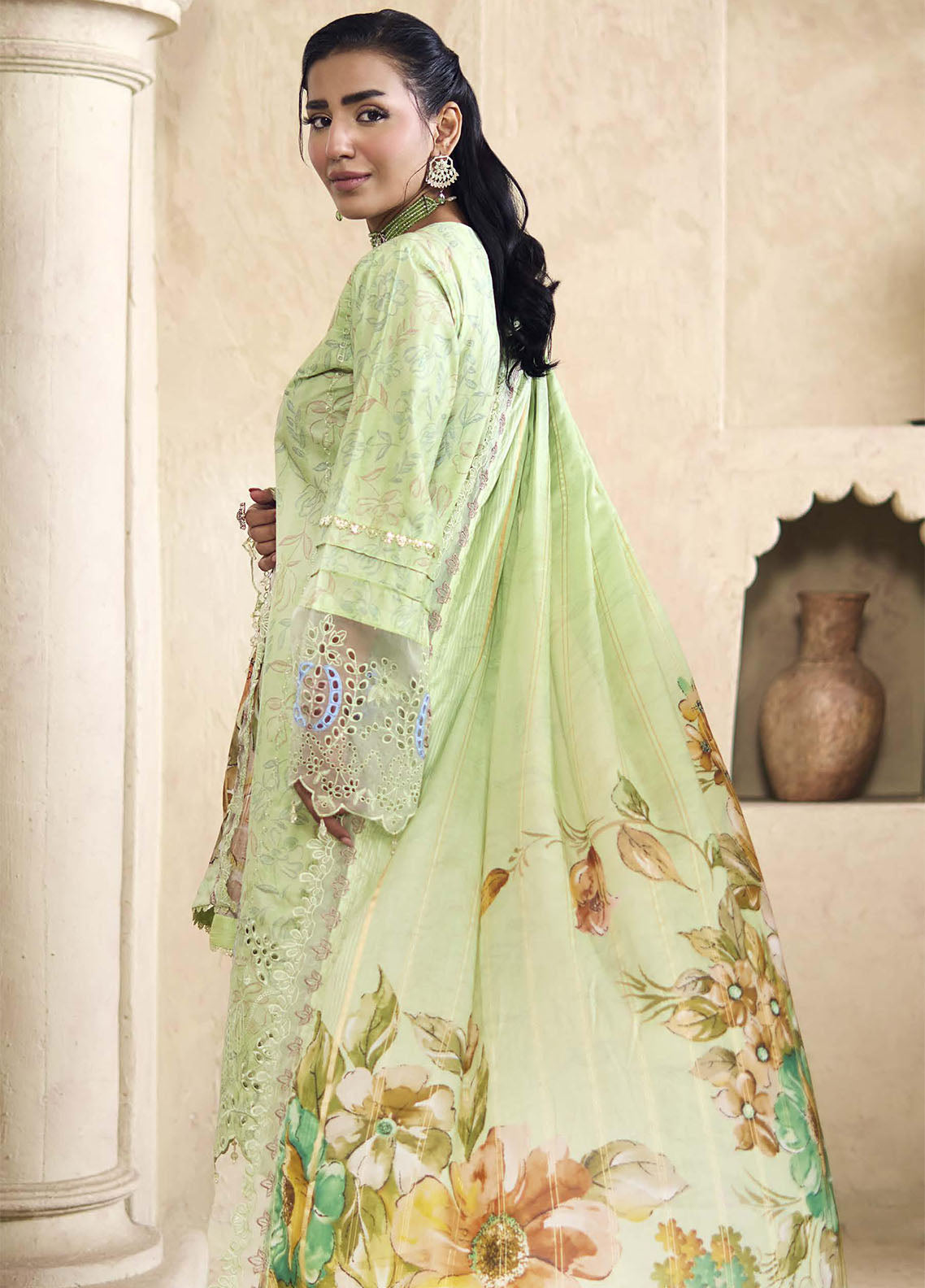 Applique Kari By Alzohaib Embroidered Cutwork Lawn 3 Piece Unstitched Suit AZ26AKEC D-02 Applique Kari By Alzohaib Embroidered Cutwork Lawn 3 Piece Unstitched Suit AZ26AKEC D-02