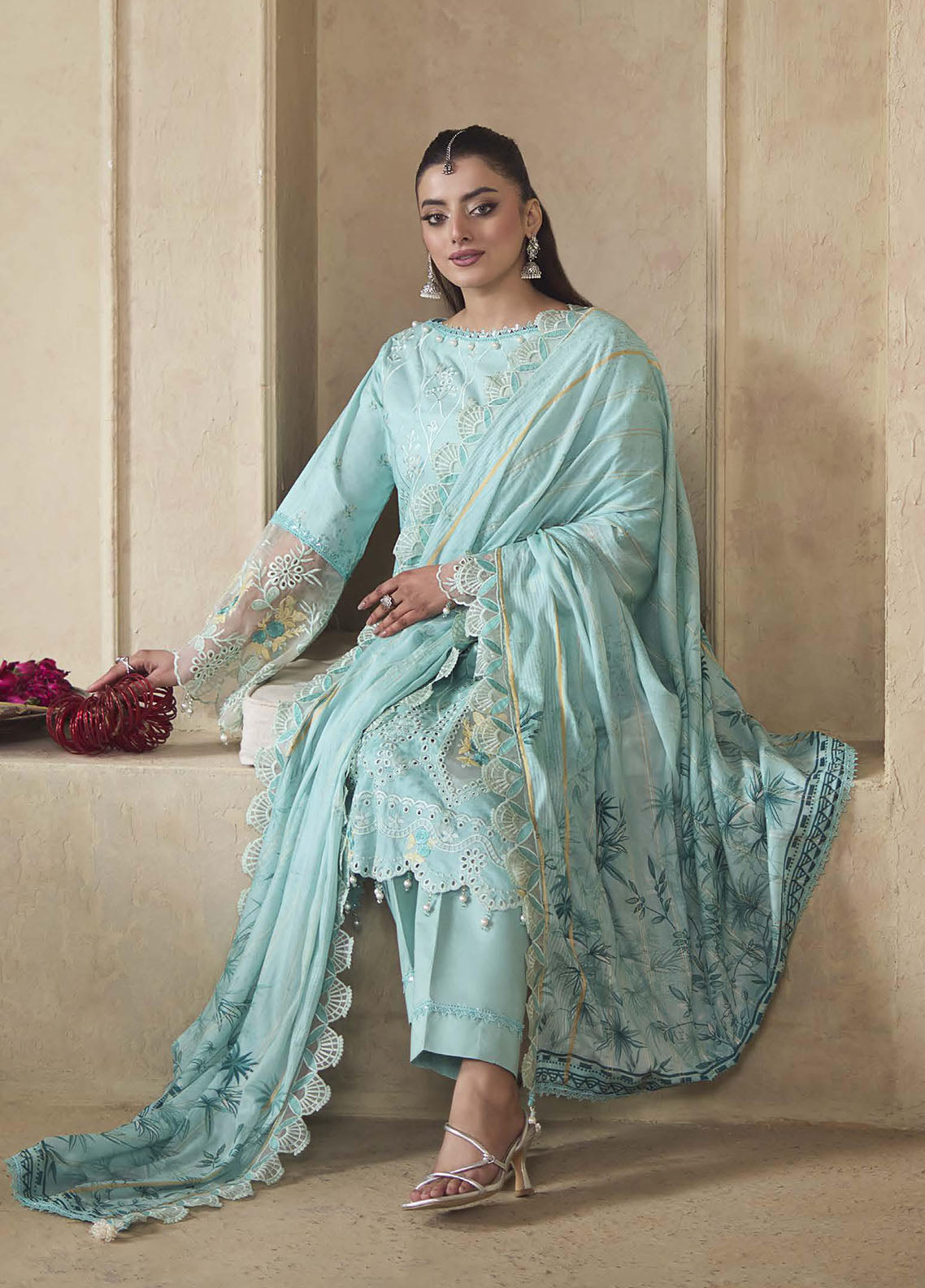 Applique Kari By Alzohaib Embroidered Cutwork Lawn 3 Piece Unstitched Suit AZ26AKEC D-06 Applique Kari By Alzohaib Embroidered Cutwork Lawn 3 Piece Unstitched Suit AZ26AKEC D-06