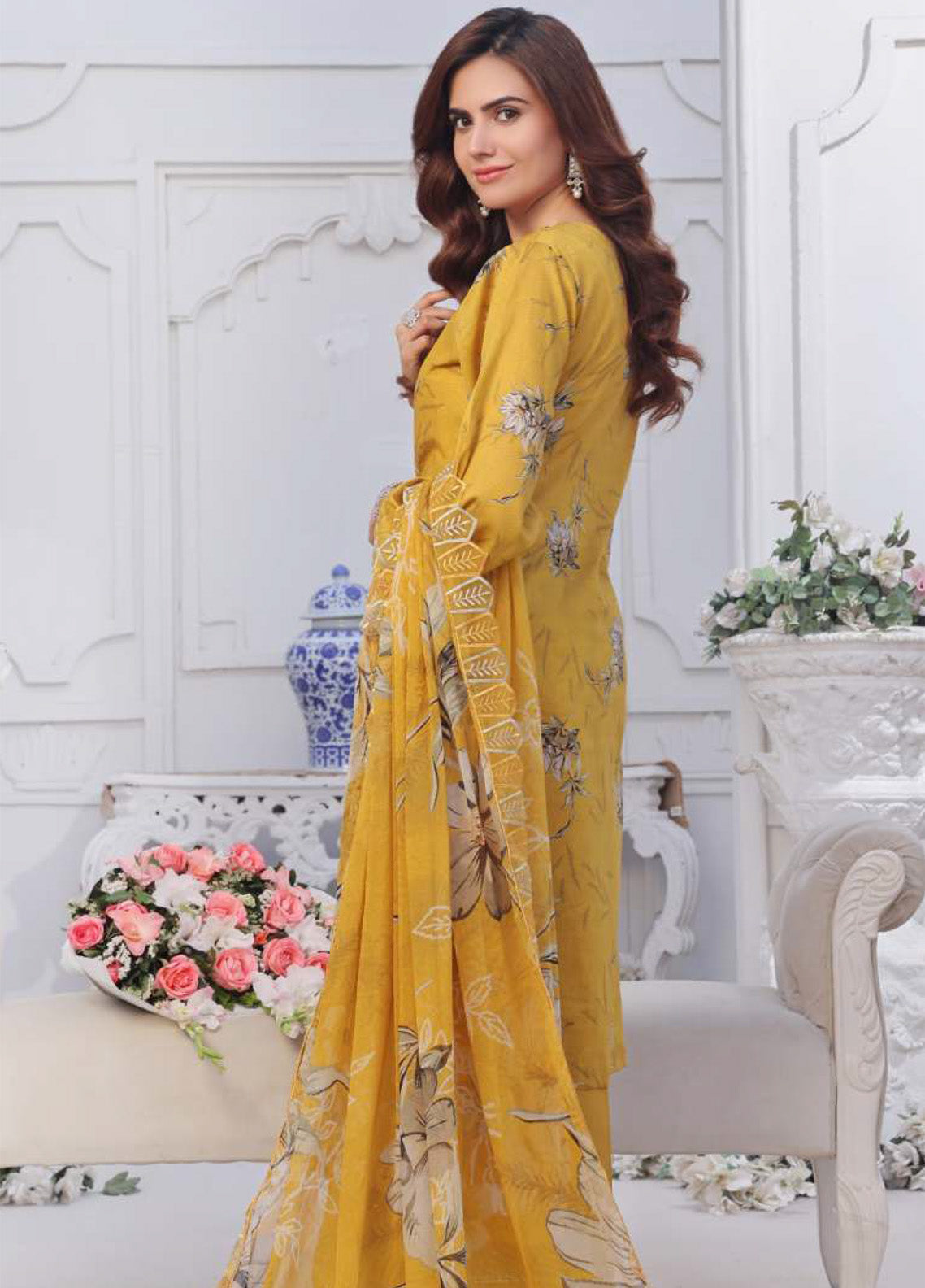 Applique Kari By Alzohaib Embroidered Lawn 3 Piece Unstitched Suit AZ25AK D-05 Applique Kari By Alzohaib Embroidered Lawn 3 Piece Unstitched Suit AZ25AK D-05