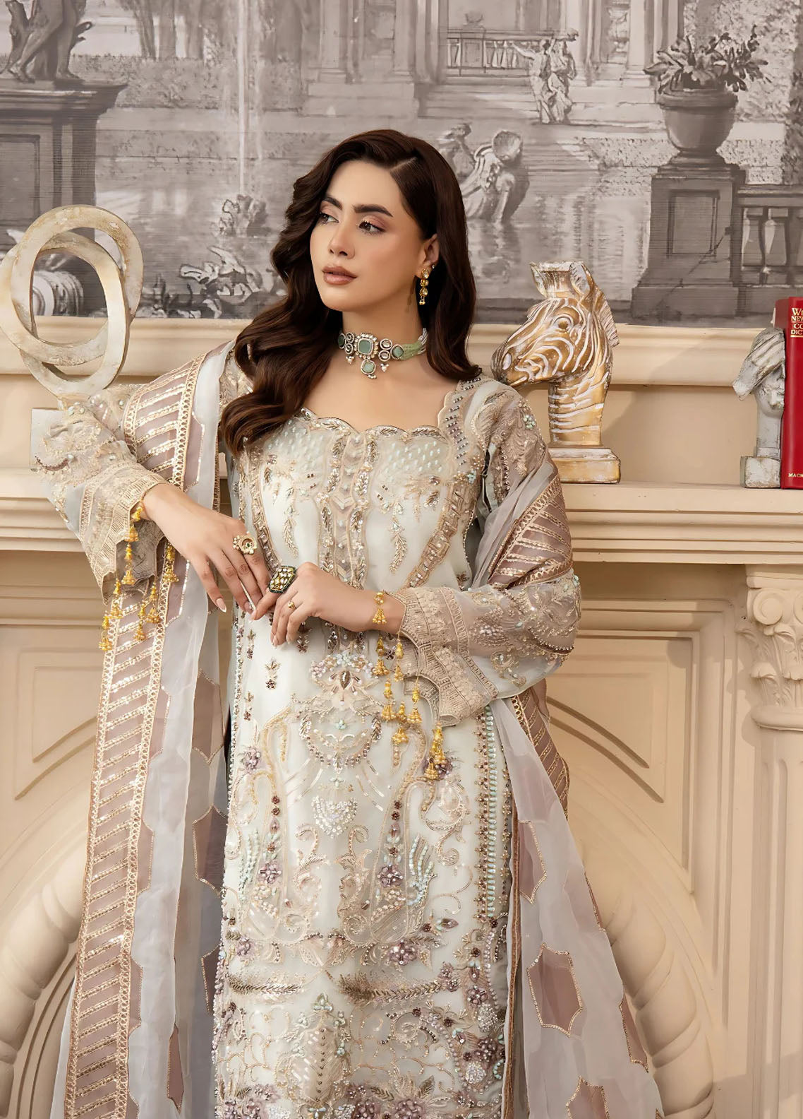 Areesha Luxury Embroidered Organza 3 Piece Unstitched Suit ARE25LC D-03 PEARL ORCHID Areesha Luxury Embroidered Organza 3 Piece Unstitched Suit ARE25LC D-03 PEARL ORCHID