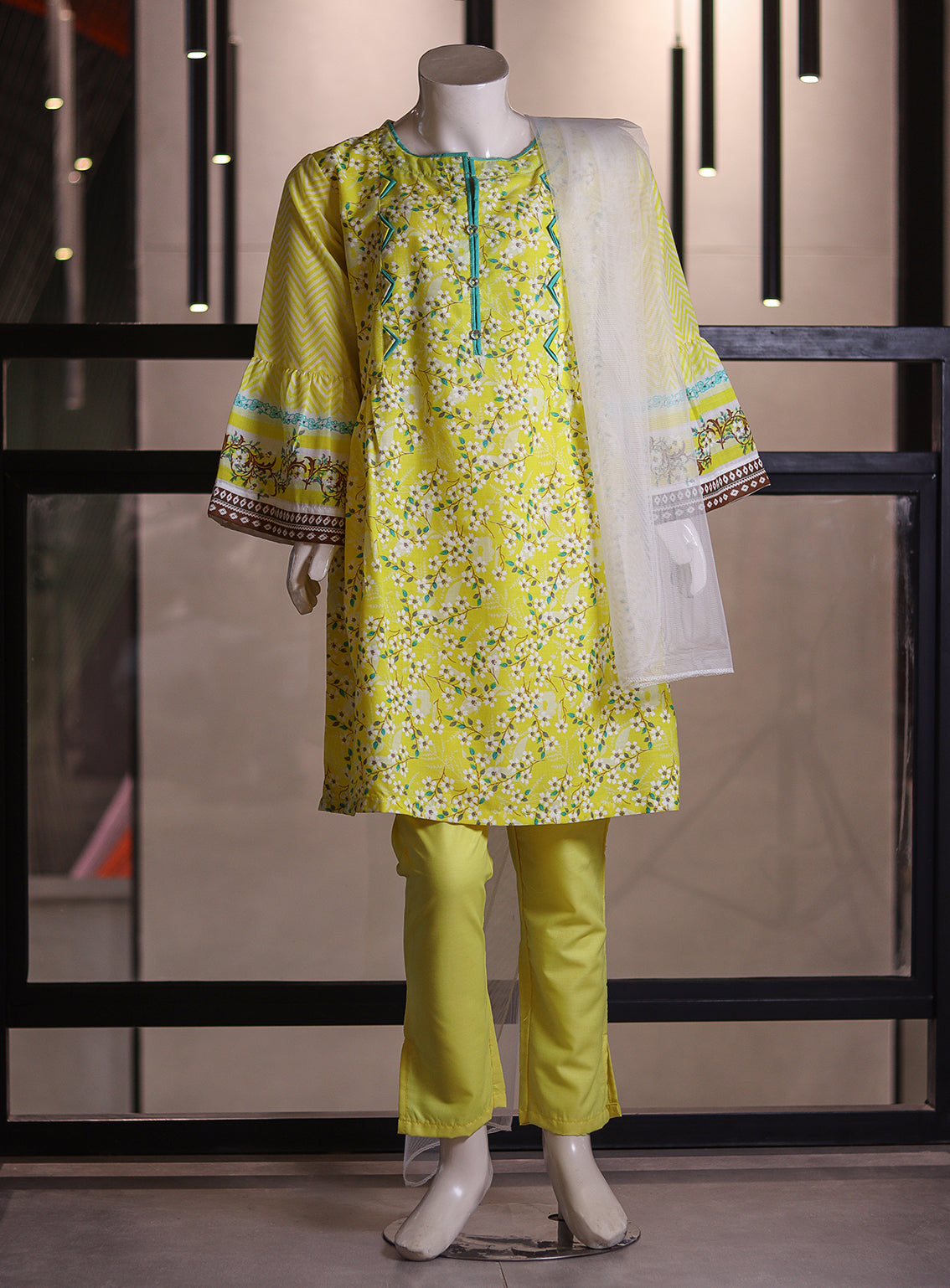 Aroob Fancy Embroidered Cotton Suit Stitch 3 Piece ARB24G D-0182 Aroob Fancy Embroidered Cotton Suit Stitch 3 Piece ARB24G D-0182