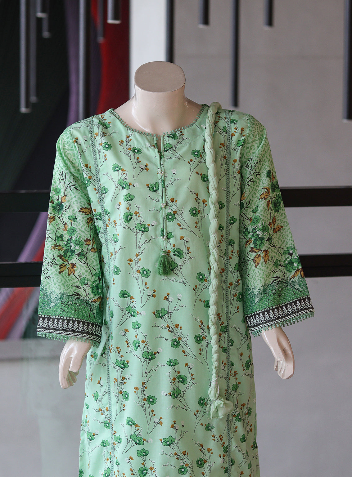Aroob Fancy Embroidered Cotton Suit Stitch 3 Piece ARB24G D-087 Aroob Fancy Embroidered Cotton Suit Stitch 3 Piece ARB24G D-087