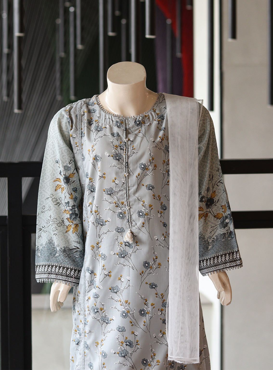 Aroob Fancy Embroidered Cotton Suit Stitch 3 Piece ARB24G D-094 Aroob Fancy Embroidered Cotton Suit Stitch 3 Piece ARB24G D-094