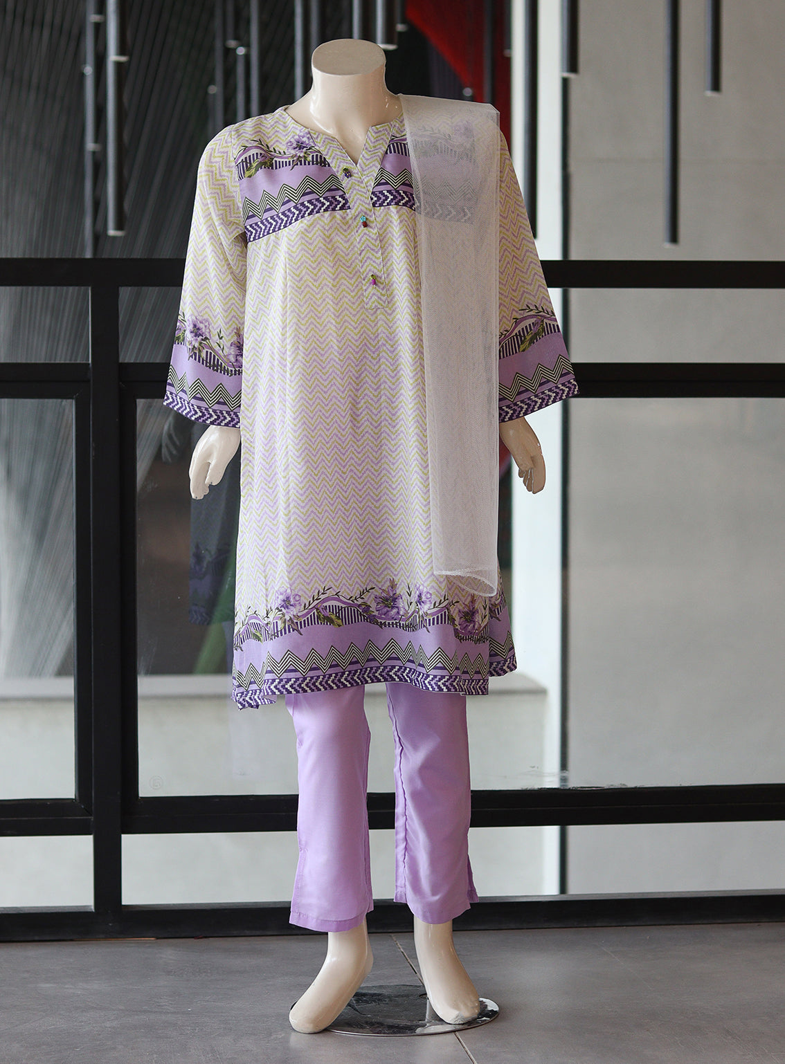 Aroob Fancy Embroidered Cotton Suit Stitch 3 Piece ARB24G D-098 Aroob Fancy Embroidered Cotton Suit Stitch 3 Piece ARB24G D-098