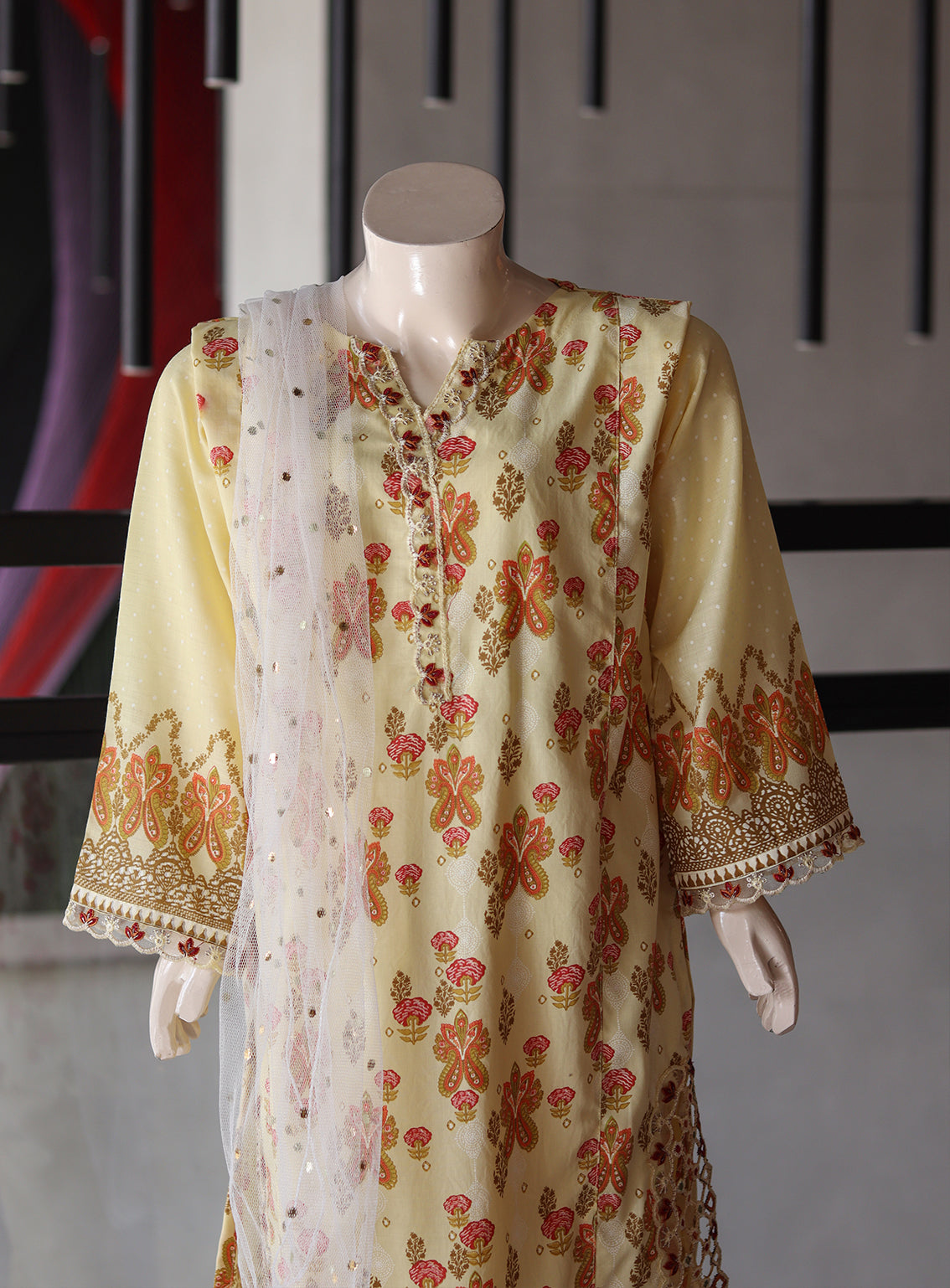 Aroob Fancy Embroidered Organza Suit Stitch 3 Piece - ARB24G 135 Aroob Fancy Embroidered Organza Suit Stitch 3 Piece - ARB24G 135