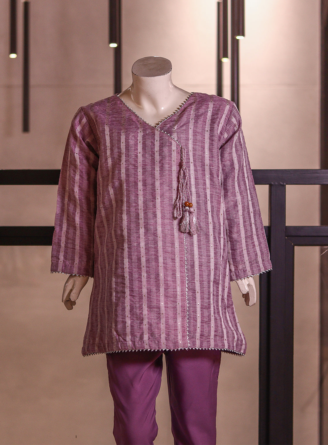 Aroob Printed Khaddi Cotton 3 Piece Stitched Suit ARB25G D-0229-LV Aroob Printed Khaddi Cotton 3 Piece Stitched Suit ARB25G D-0229-LV