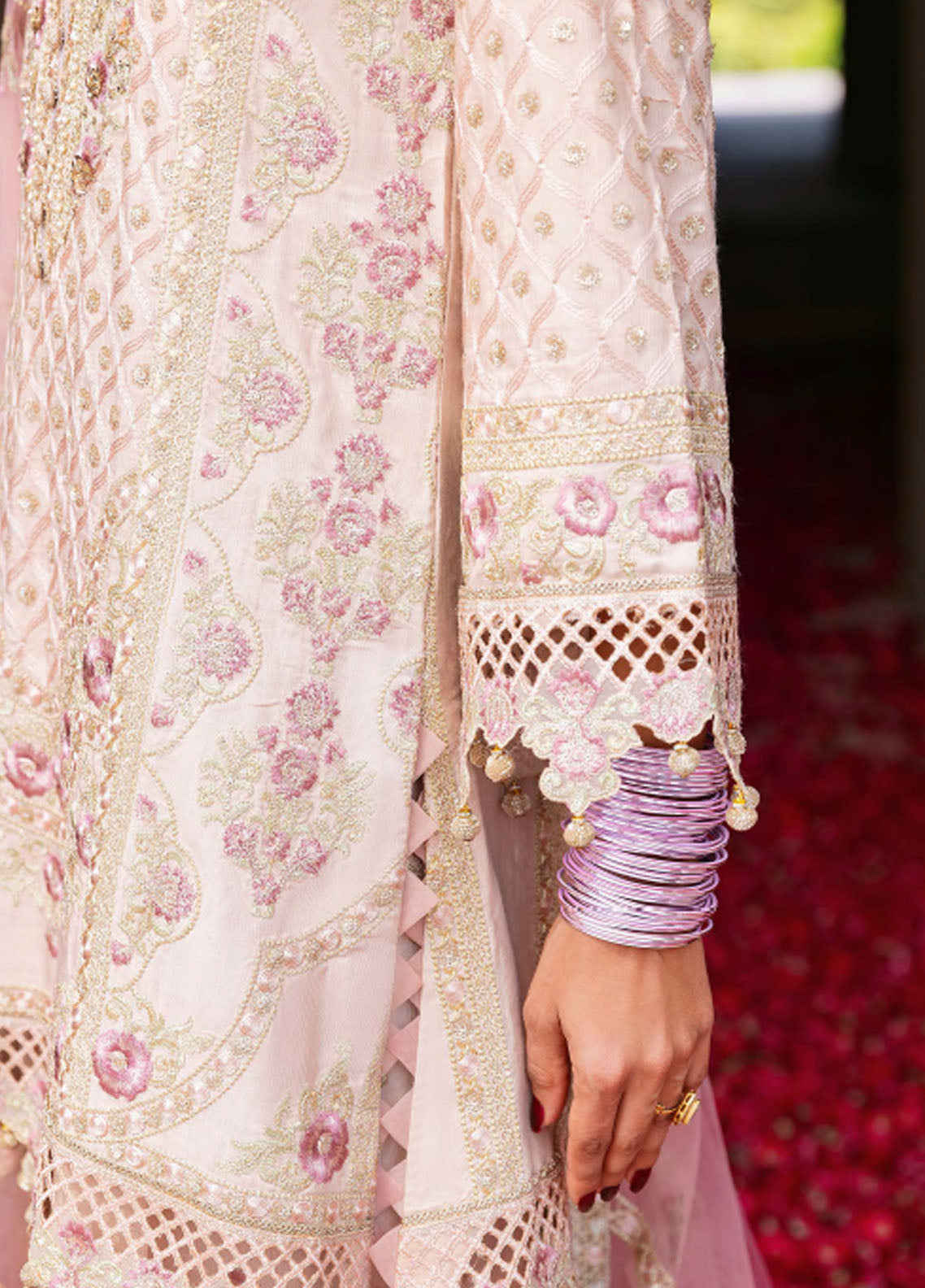 Arzoo By Zarqash Festive Embroidered Raw Silk 3 Piece Unstitched Suit ZQ25AF D-06 BAHAR Arzoo By Zarqash Festive Embroidered Raw Silk 3 Piece Unstitched Suit ZQ25AF D-06 BAHAR