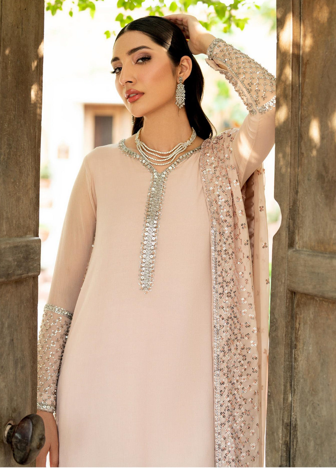 Arzou By Zarif Embroidered Chiffon 3 Piece Unstitched Suit ZF25AF D-HW-02 LUNA Arzou By Zarif Embroidered Chiffon 3 Piece Unstitched Suit ZF25AF D-HW-02 LUNA