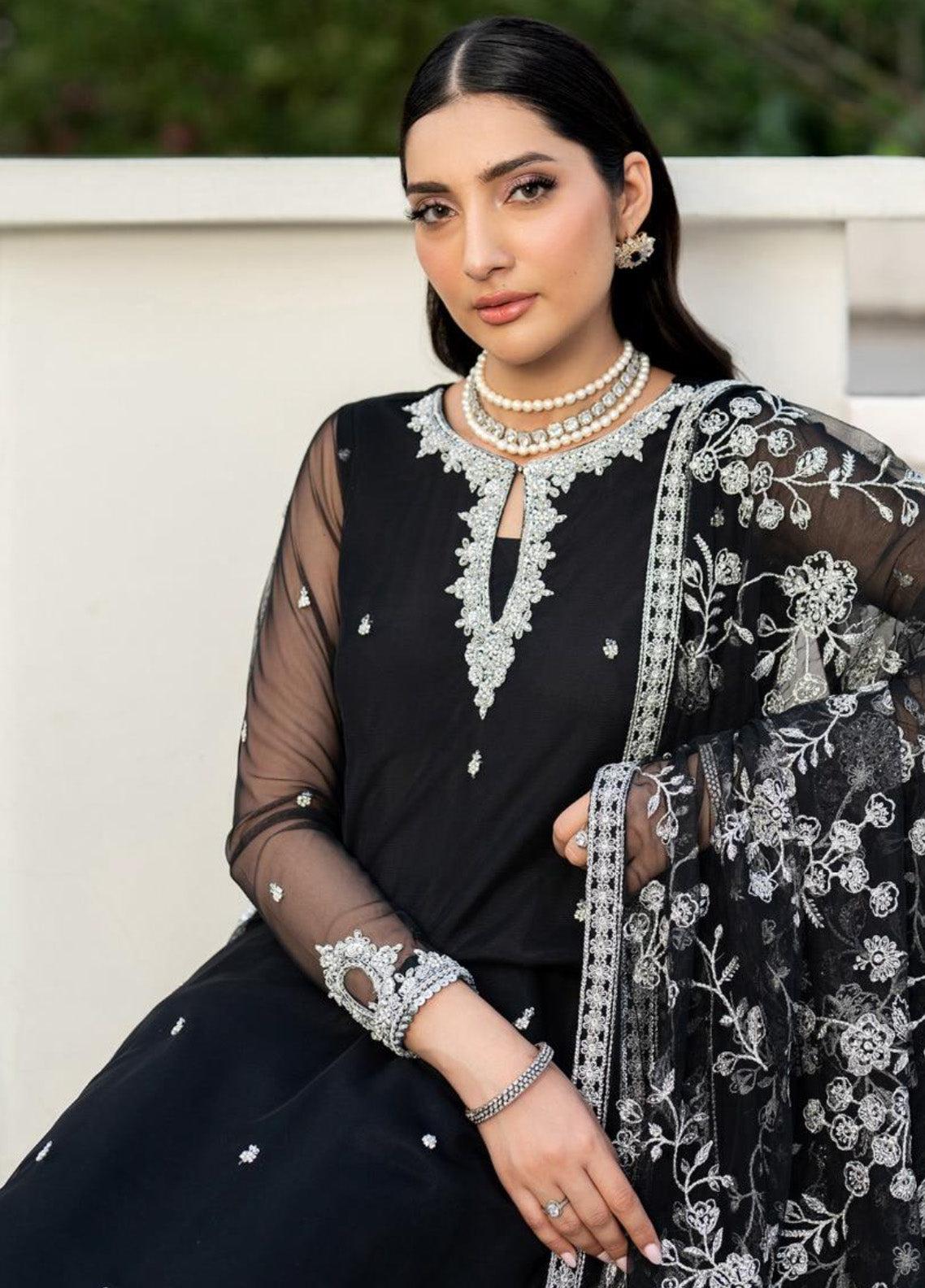 Arzou By Zarif Embroidered Net 3 Piece Unstitched Suit ZF25AF D-HW-05 CLARA Arzou By Zarif Embroidered Net 3 Piece Unstitched Suit ZF25AF D-HW-05 CLARA