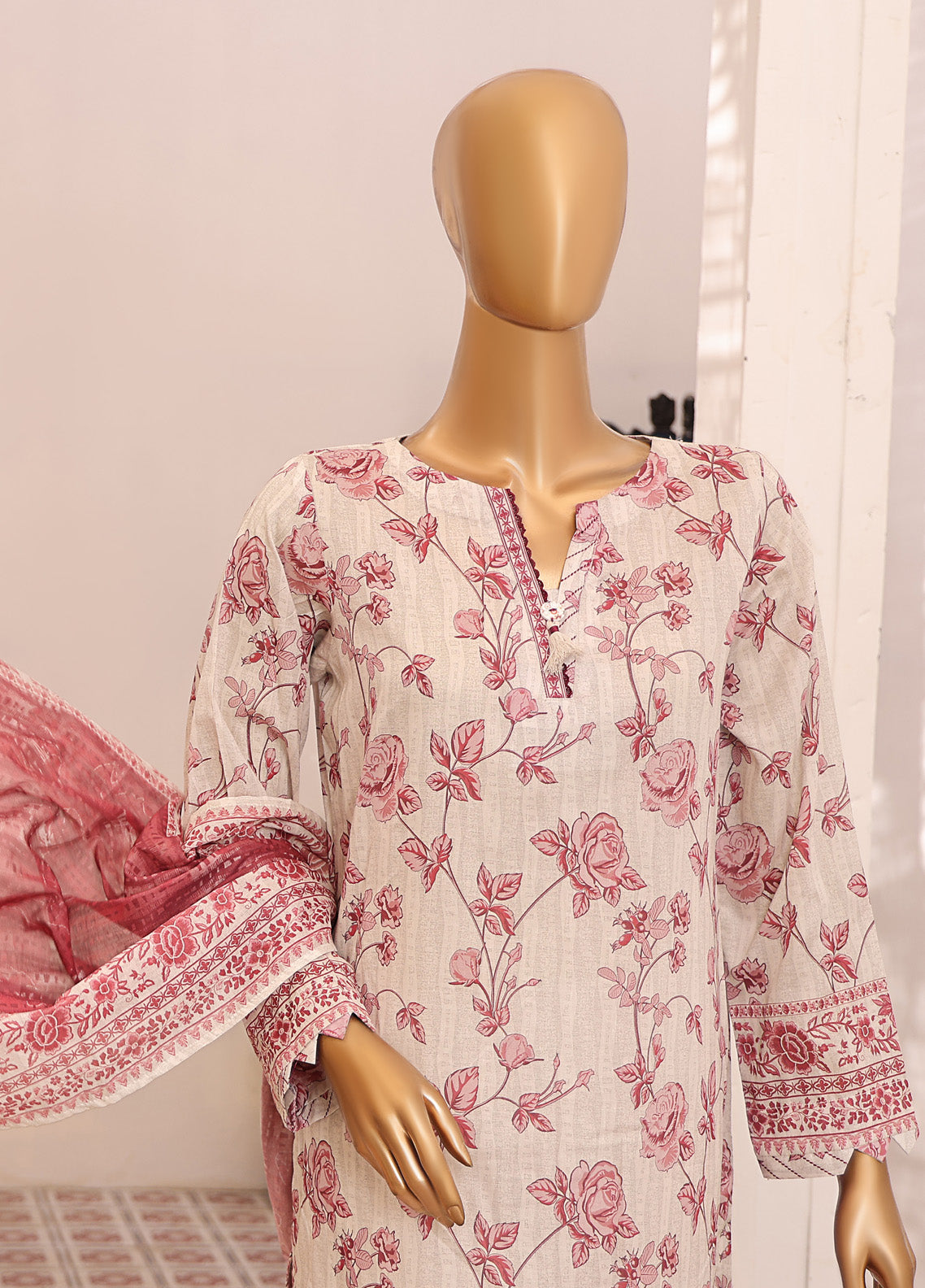 Asasa By HZ Textile Embroidered Lawn 3 Piece Unstitched Suit HZ25APE AJE-310 Asasa By HZ Textile Embroidered Lawn 3 Piece Unstitched Suit HZ25APE AJE-310