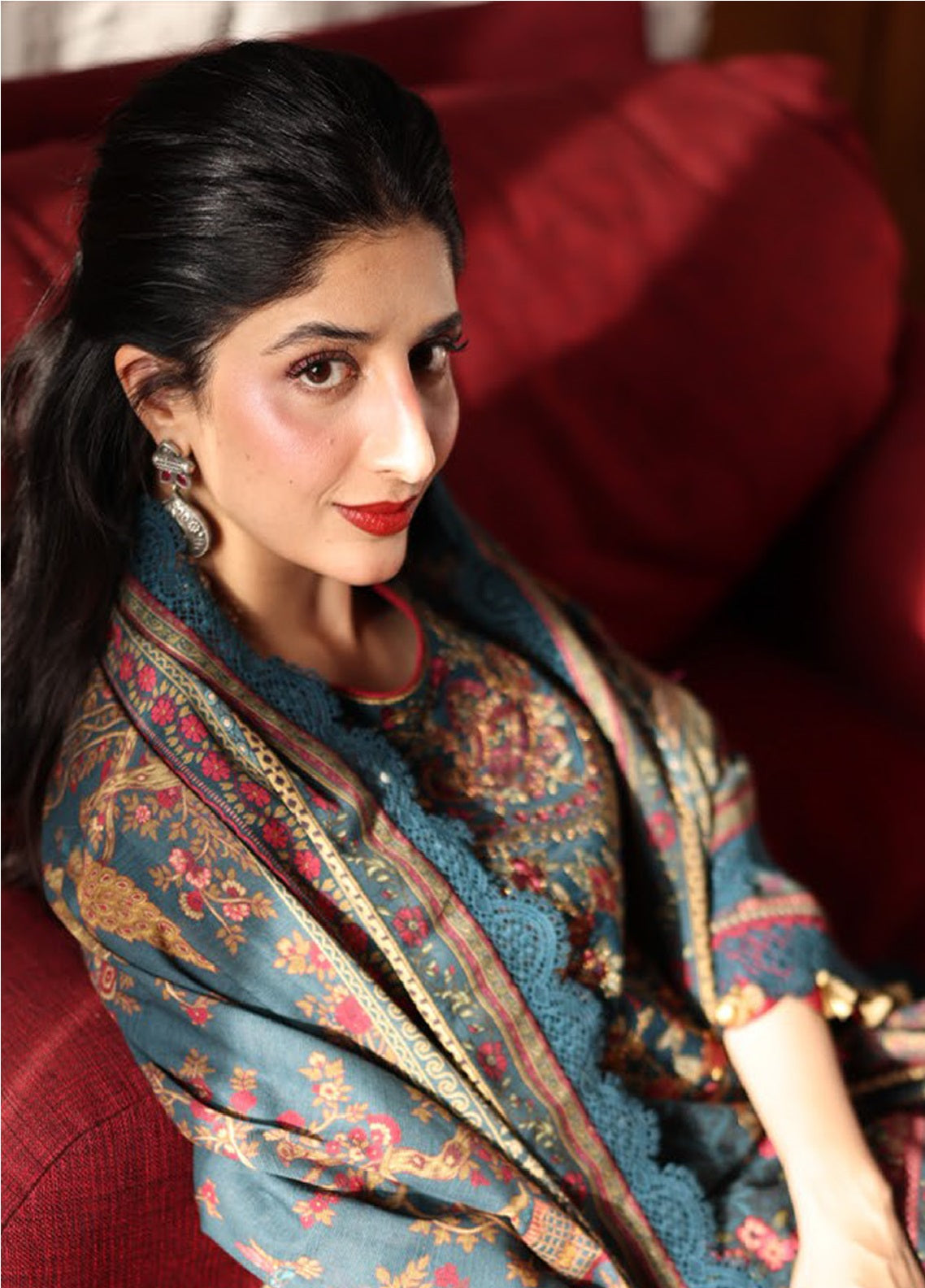 Asim Jofa Embroidered Khaddar Winter 3 Piece Unstitched Suit AJ24UW AJUW-03 Asim Jofa Embroidered Khaddar Winter 3 Piece Unstitched Suit AJ24UW AJUW-03