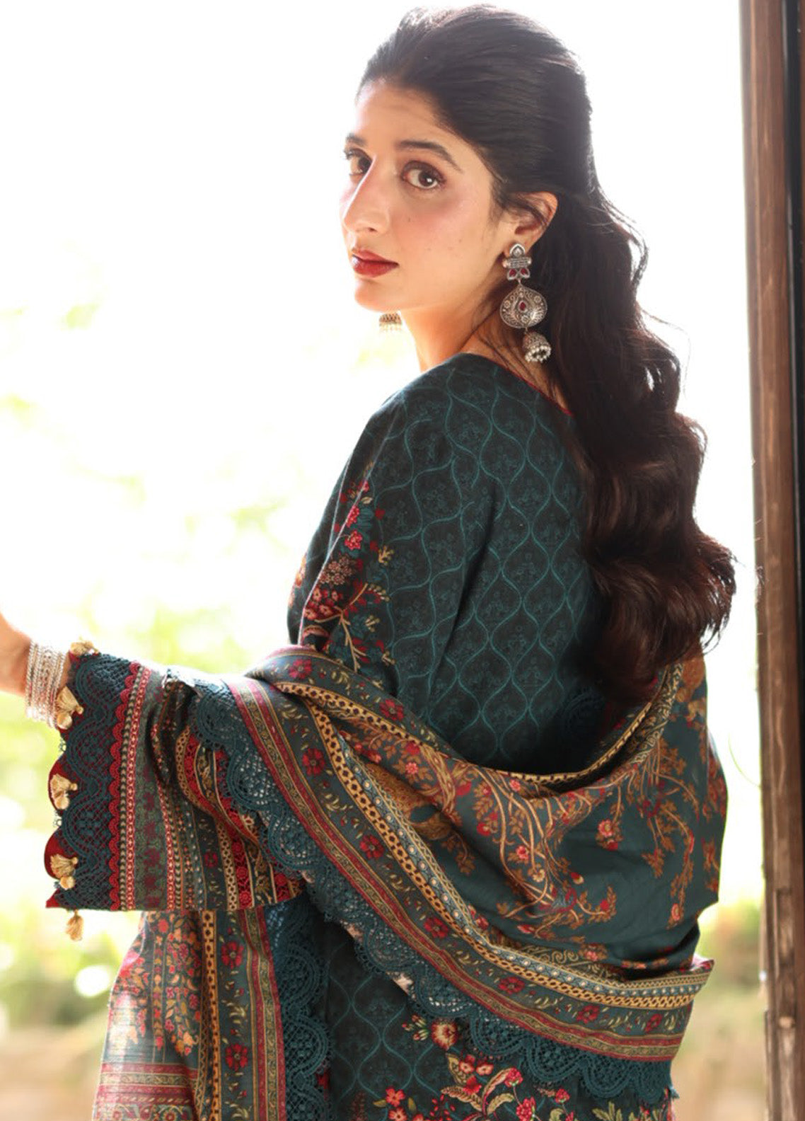 Asim Jofa Embroidered Khaddar Winter 3 Piece Unstitched Suit AJ24UW AJUW-03 Asim Jofa Embroidered Khaddar Winter 3 Piece Unstitched Suit AJ24UW AJUW-03