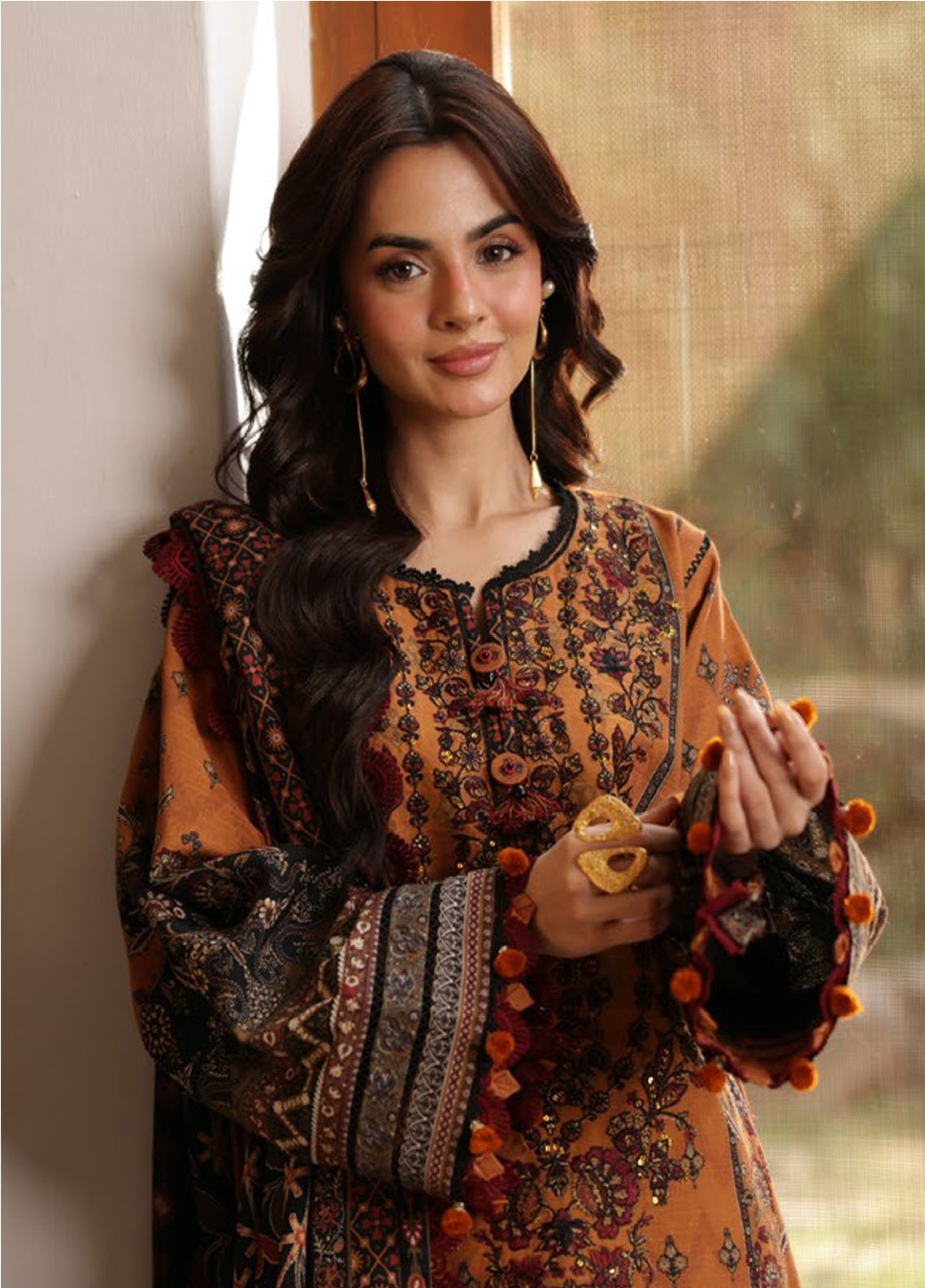 Asim Jofa Embroidered Khaddar Winter 3 Piece Unstitched Suit AJ24UW AJUW-07 Asim Jofa Embroidered Khaddar Winter 3 Piece Unstitched Suit AJ24UW AJUW-07