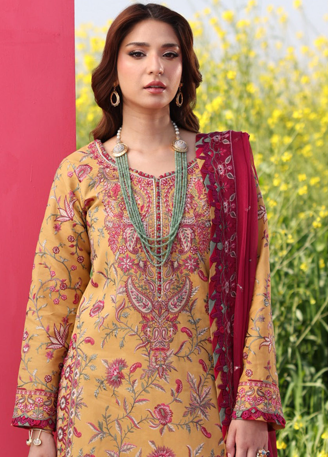 Asim Jofa Embroidered Lawn 3 Piece Unstitched Suit AJ25L D-AJELL-07 Asim Jofa Embroidered Lawn 3 Piece Unstitched Suit AJ25L D-AJELL-07