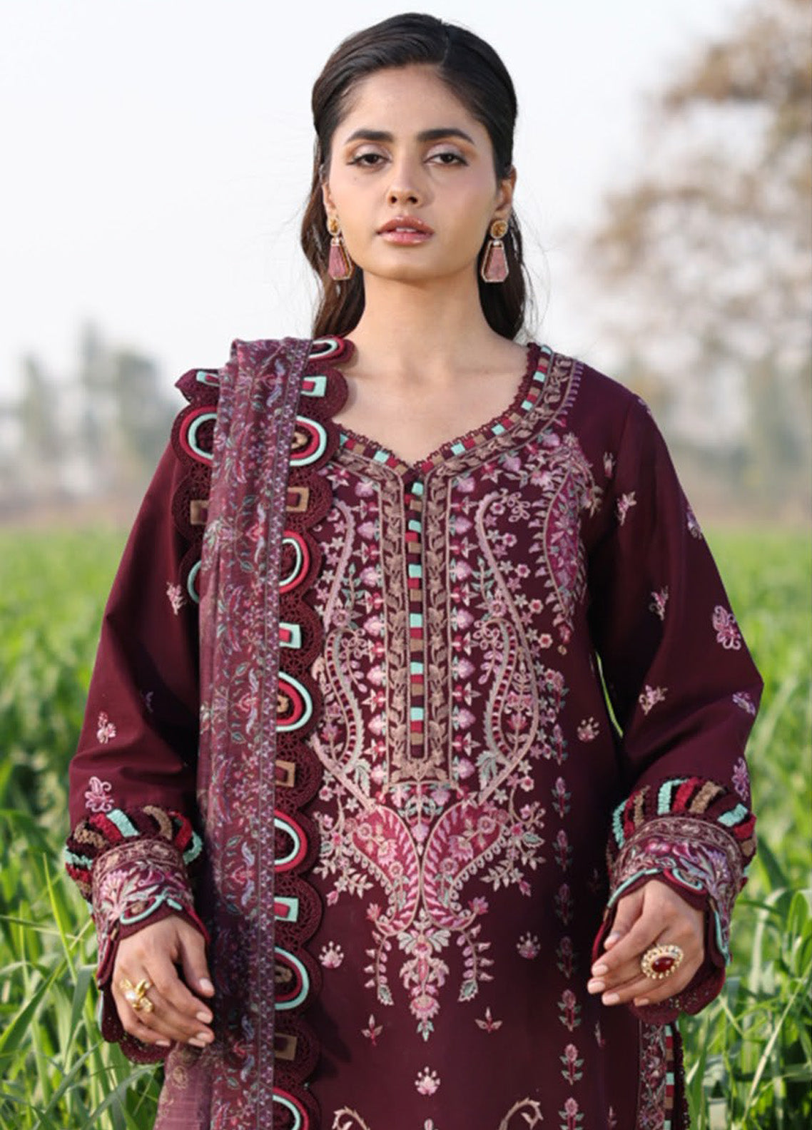 Asim Jofa Embroidered Lawn 3 Piece Unstitched Suit AJ25L D-AJELL-12 Asim Jofa Embroidered Lawn 3 Piece Unstitched Suit AJ25L D-AJELL-12