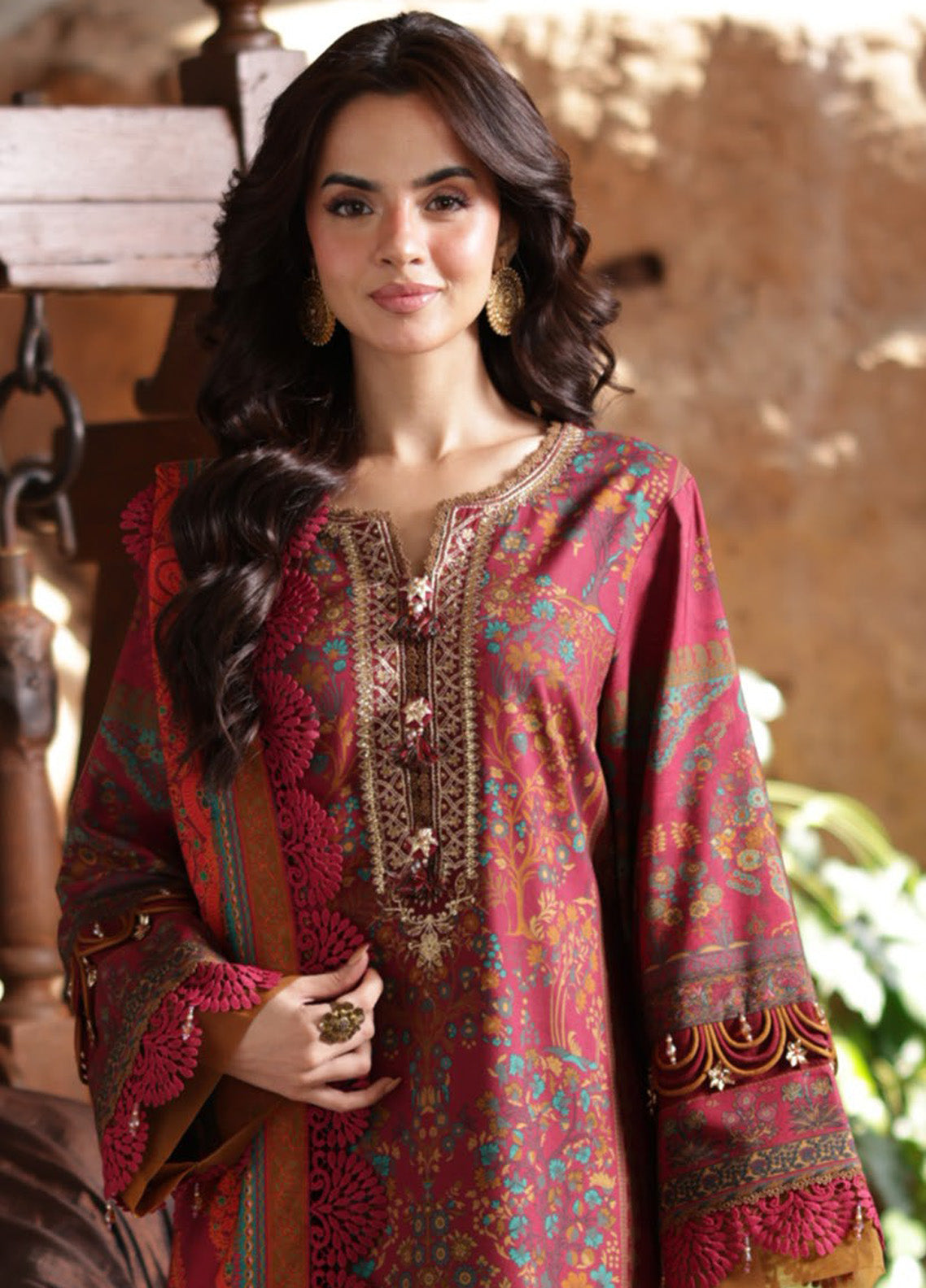 Asim Jofa Embroidered Viscose Winter 3 Piece Unstitched Suit AJ24UW AJUW-18 Asim Jofa Embroidered Viscose Winter 3 Piece Unstitched Suit AJ24UW AJUW-18