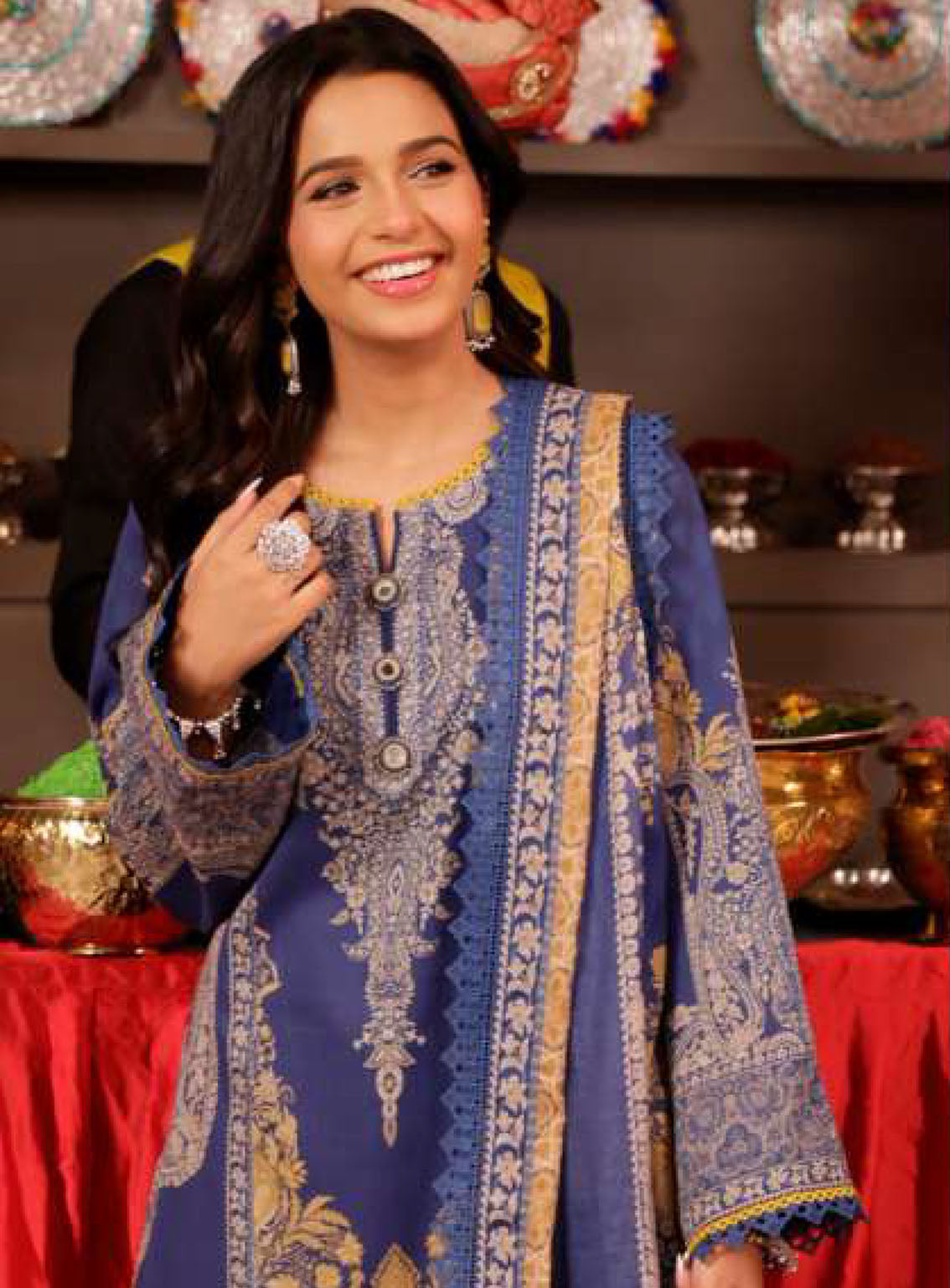 Asim Jofa Limited Edition Printed Lawn 3 Piece Unstitched Suit AJ24LE AJEL-11 Asim Jofa Limited Edition Printed Lawn 3 Piece Unstitched Suit AJ24LE AJEL-11