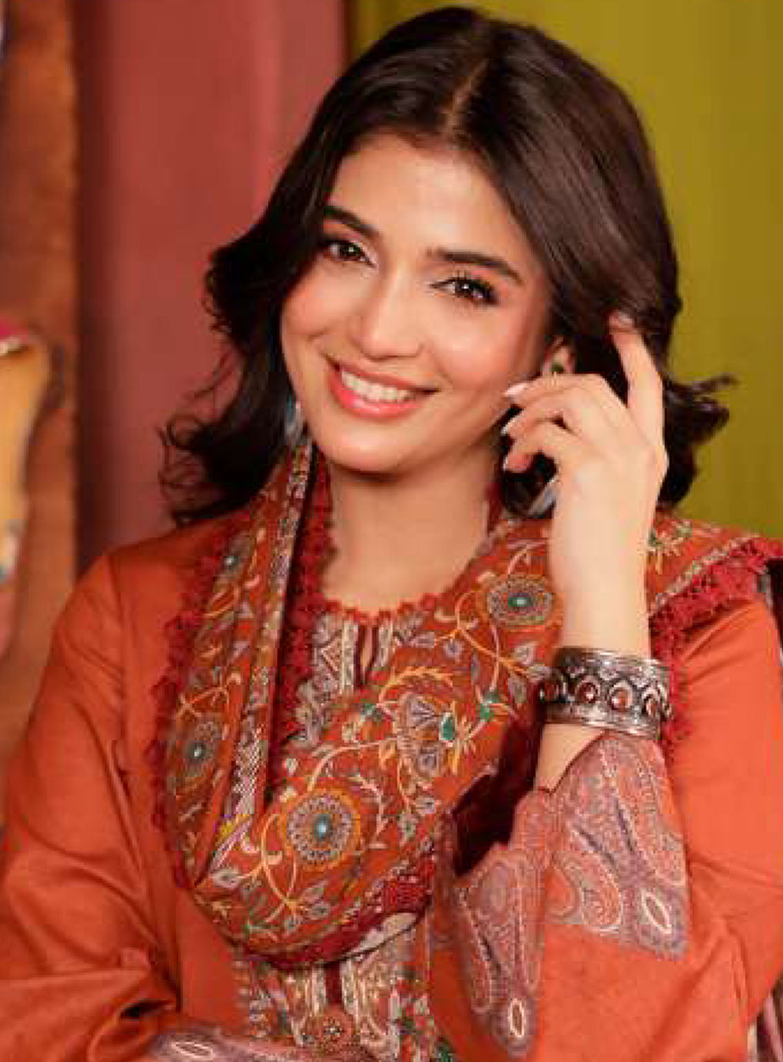 Asim Jofa Limited Edition Printed Lawn 3 Piece Unstitched Suit AJ24LE AJEL-15 Asim Jofa Limited Edition Printed Lawn 3 Piece Unstitched Suit AJ24LE AJEL-15