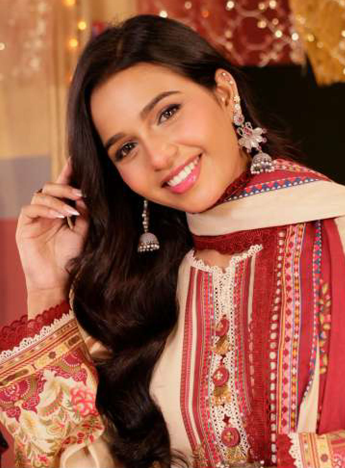 Asim Jofa Limited Edition Printed Lawn 3 Piece Unstitched Suit AJ24LE AJEL-16 Asim Jofa Limited Edition Printed Lawn 3 Piece Unstitched Suit AJ24LE AJEL-16