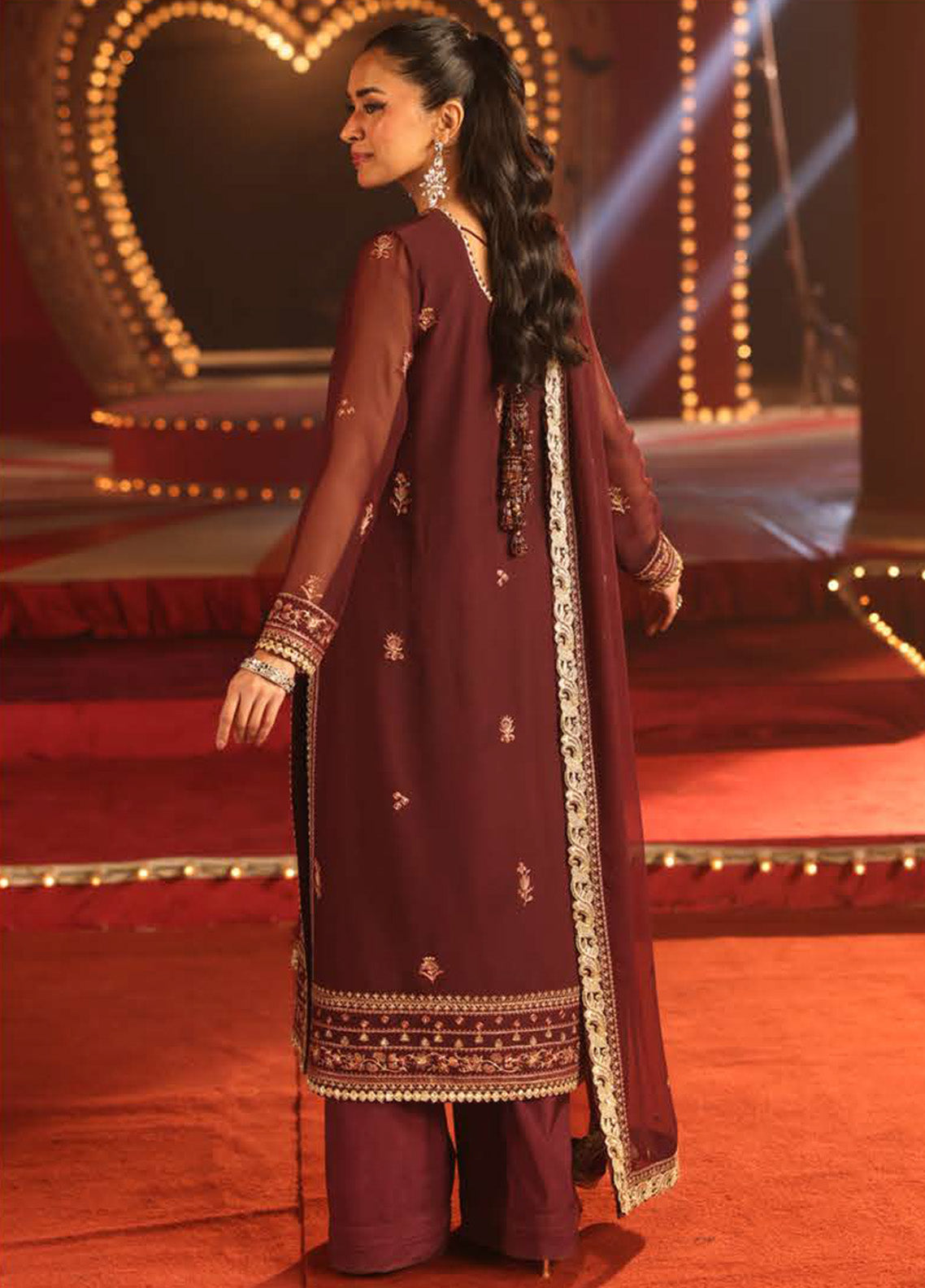 Asim Jofa Luxury Festive Embroidered Chiffon 3 Piece Unstitched Suit AJ25LFD3 AJLLF-04 Asim Jofa Luxury Festive Embroidered Chiffon 3 Piece Unstitched Suit AJ25LFD3 AJLLF-04