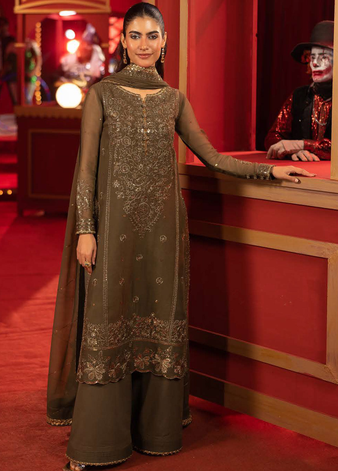 Asim Jofa Luxury Festive Embroidered Chiffon 3 Piece Unstitched Suit AJ25LFD3 AJLLF-07 Asim Jofa Luxury Festive Embroidered Chiffon 3 Piece Unstitched Suit AJ25LFD3 AJLLF-07