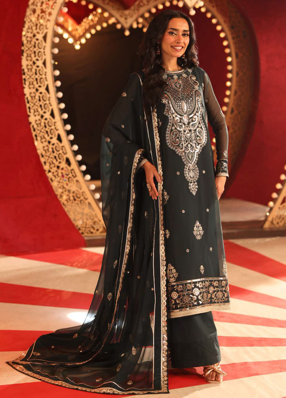 Asim Jofa Luxury Festive Embroidered Chiffon 3 Piece Unstitched Suit AJ25LFD3 AJLLF-08 Asim Jofa Luxury Festive Embroidered Chiffon 3 Piece Unstitched Suit AJ25LFD3 AJLLF-08