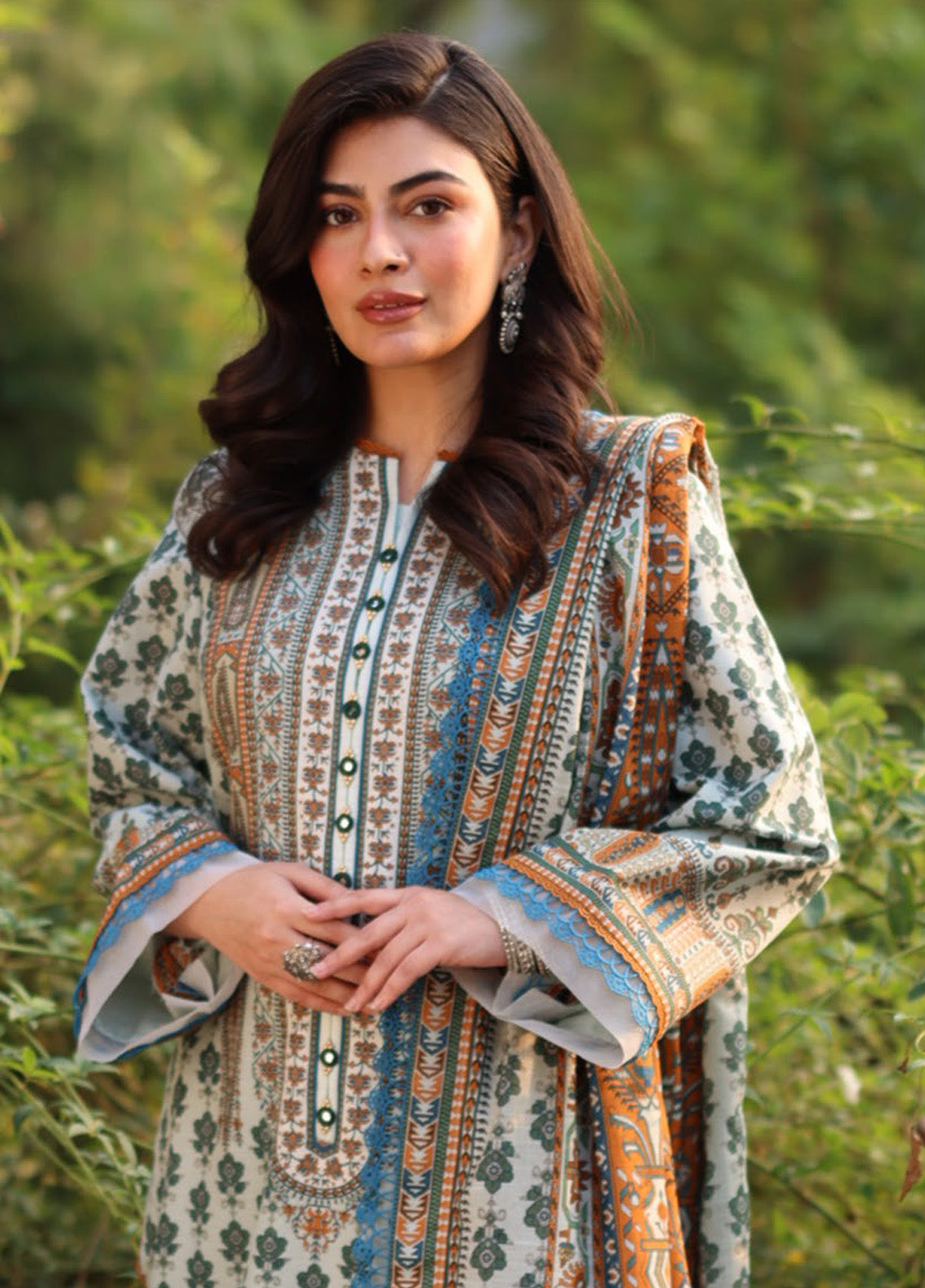 Asim Jofa Printed Khaddar Winter 3 Piece Unstitched Suit AJ24UW AJUW-42 Asim Jofa Printed Khaddar Winter 3 Piece Unstitched Suit AJ24UW AJUW-42