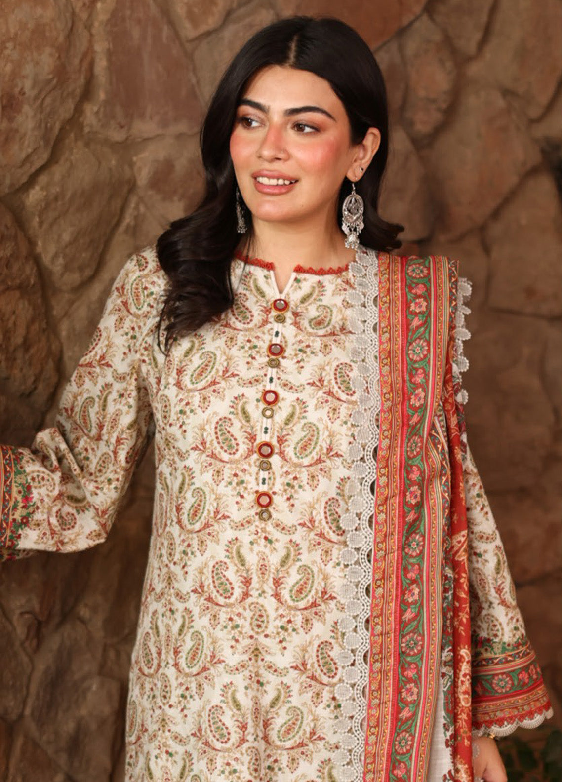 Asim Jofa Printed Khaddar Winter 3 Piece Unstitched Suit AJ24UW AJUW-44 Asim Jofa Printed Khaddar Winter 3 Piece Unstitched Suit AJ24UW AJUW-44