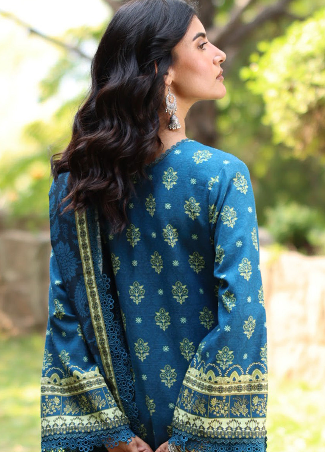 Asim Jofa Printed Khaddar Winter 3 Piece Unstitched Suit AJ24UW AJUW-50 Asim Jofa Printed Khaddar Winter 3 Piece Unstitched Suit AJ24UW AJUW-50