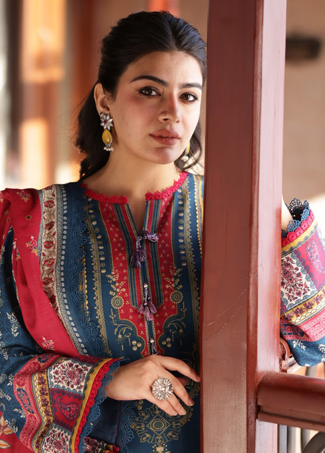 Asim Jofa Printed Khaddar Winter 3 Piece Unstitched Suit AJ24UW AJUW-53 Asim Jofa Printed Khaddar Winter 3 Piece Unstitched Suit AJ24UW AJUW-53