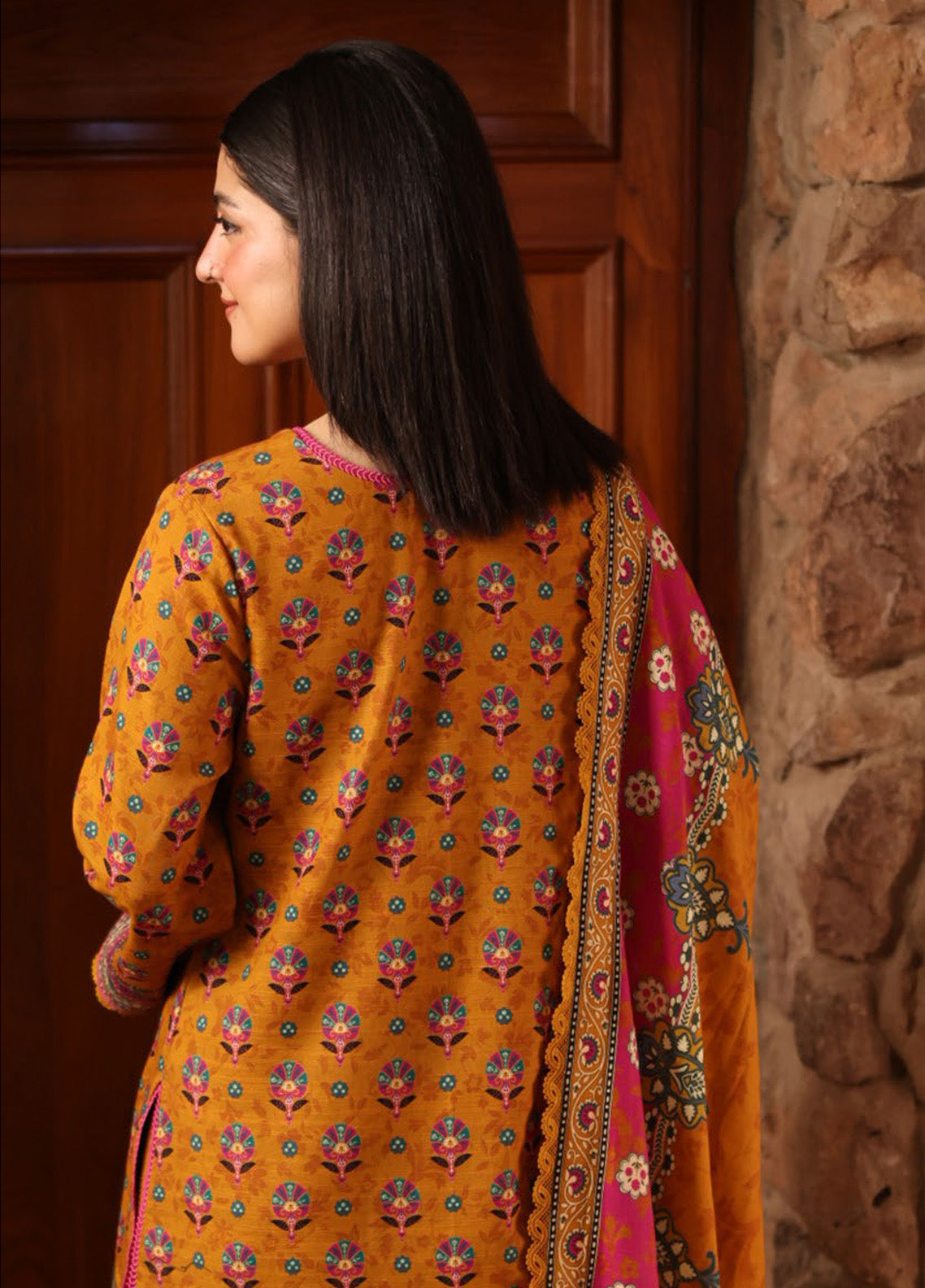 Asim Jofa Printed Khaddar Winter 3 Piece Unstitched Suit AJ24UW AJUW-56 Asim Jofa Printed Khaddar Winter 3 Piece Unstitched Suit AJ24UW AJUW-56