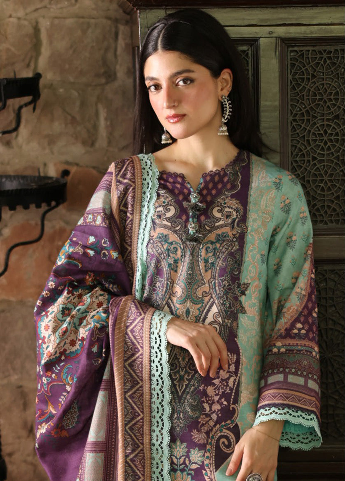 Asim Jofa Printed Khaddar Winter 3 Piece Unstitched Suit AJ24UW AJUW-57 Asim Jofa Printed Khaddar Winter 3 Piece Unstitched Suit AJ24UW AJUW-57