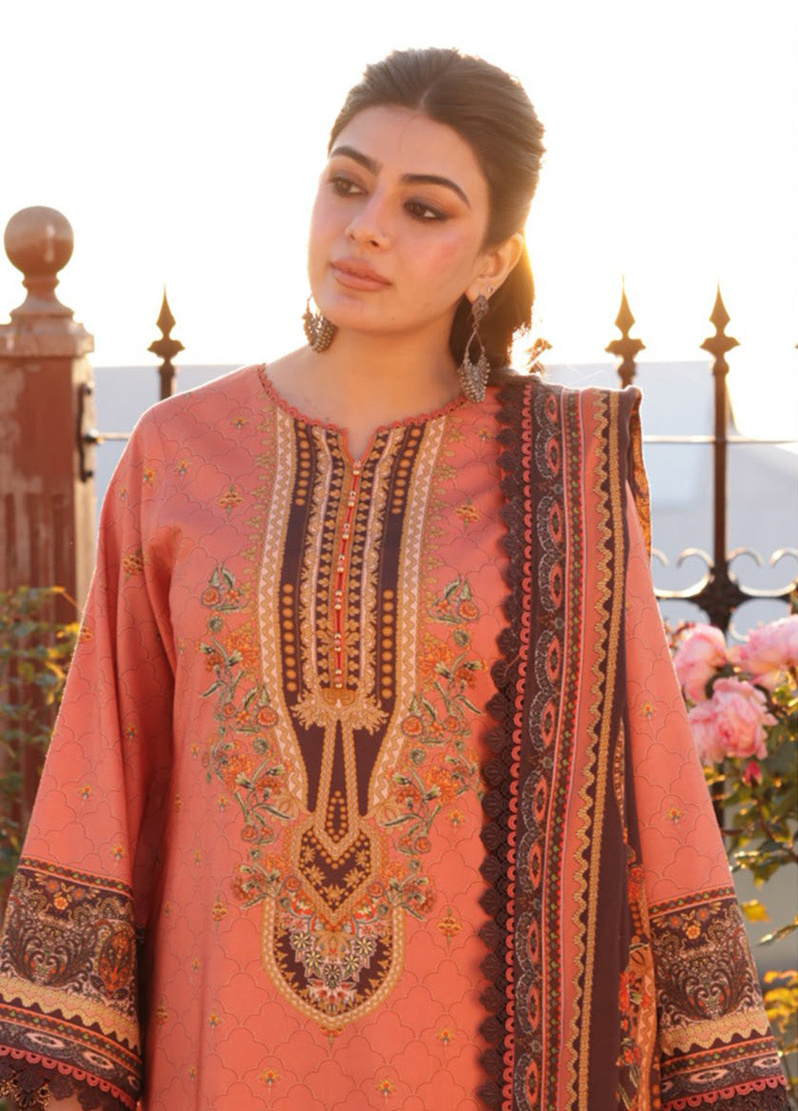 Asim Jofa Printed Viscose Winter 3 Piece Unstitched Suit AJ24UW AJUW-65 Asim Jofa Printed Viscose Winter 3 Piece Unstitched Suit AJ24UW AJUW-65