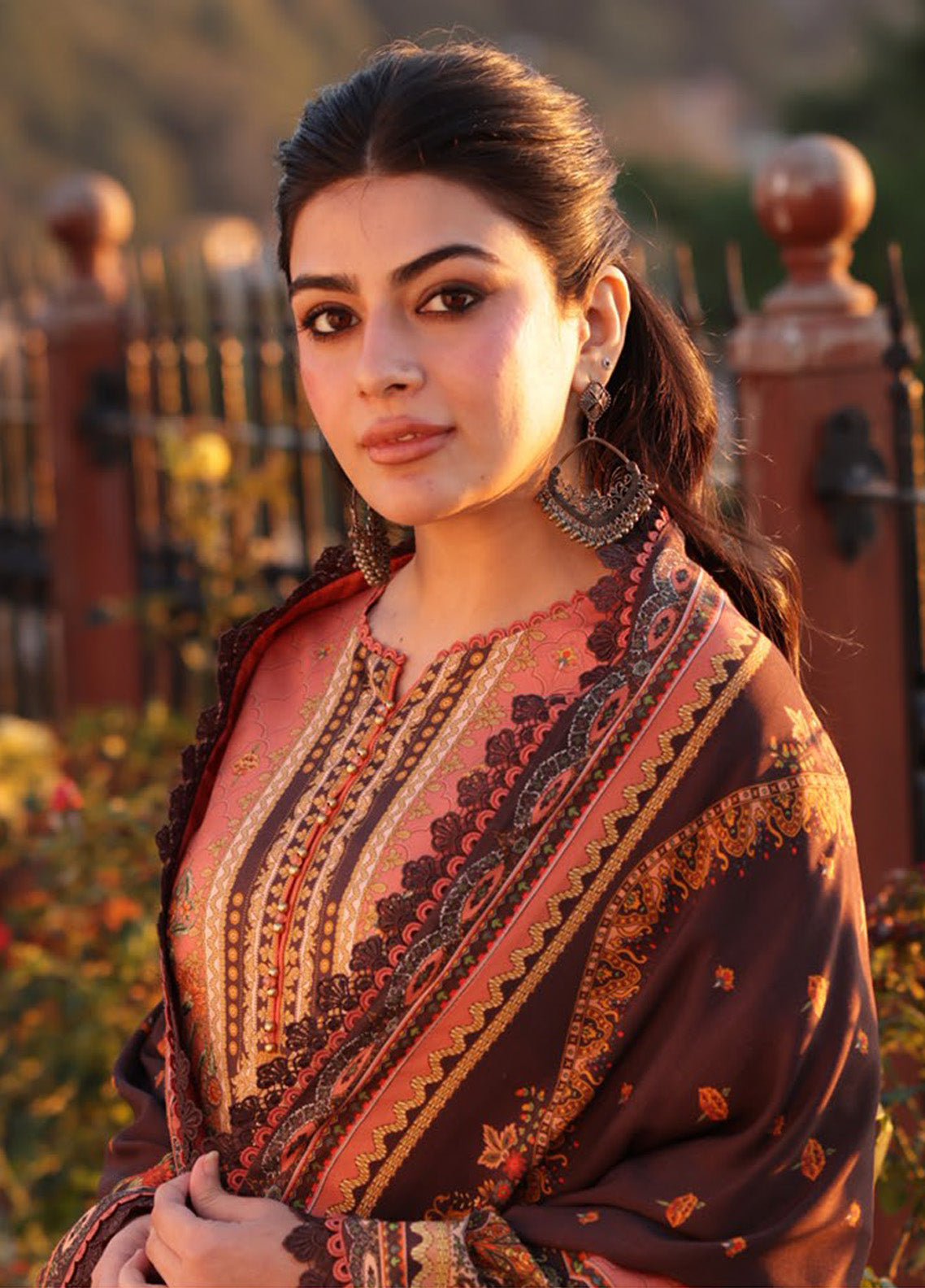 Asim Jofa Printed Viscose Winter 3 Piece Unstitched Suit AJ24UW AJUW-65 Asim Jofa Printed Viscose Winter 3 Piece Unstitched Suit AJ24UW AJUW-65