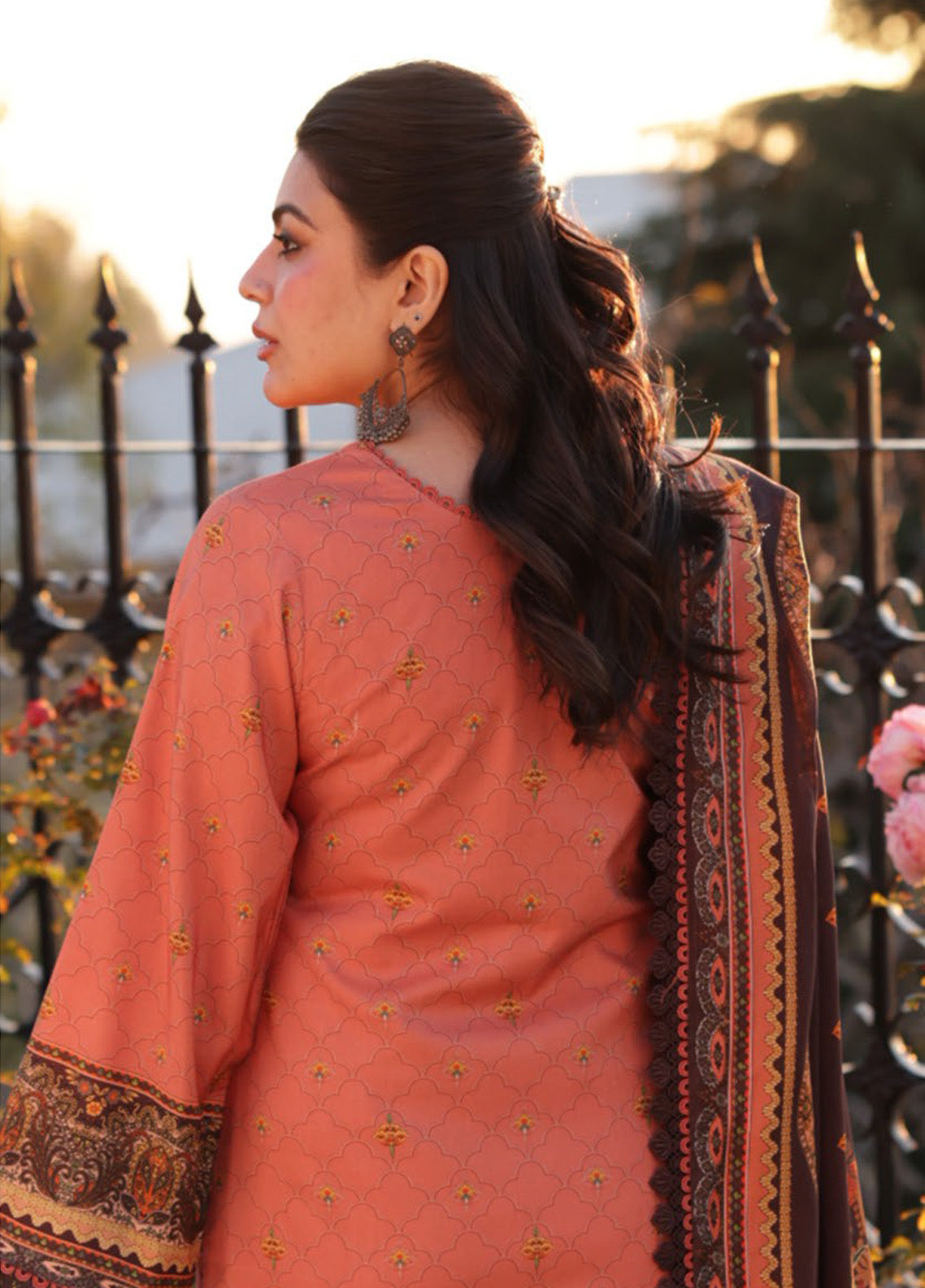Asim Jofa Printed Viscose Winter 3 Piece Unstitched Suit AJ24UW AJUW-65 Asim Jofa Printed Viscose Winter 3 Piece Unstitched Suit AJ24UW AJUW-65