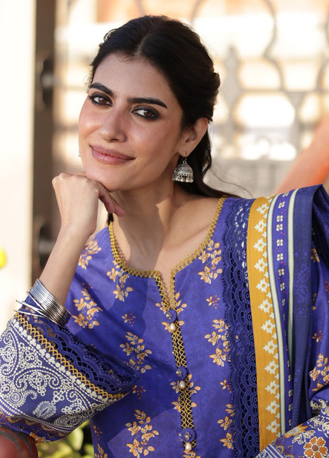 Asim Jofa Printed Viscose Winter 3 Piece Unstitched Suit AJ24UW AJUW-68 Asim Jofa Printed Viscose Winter 3 Piece Unstitched Suit AJ24UW AJUW-68