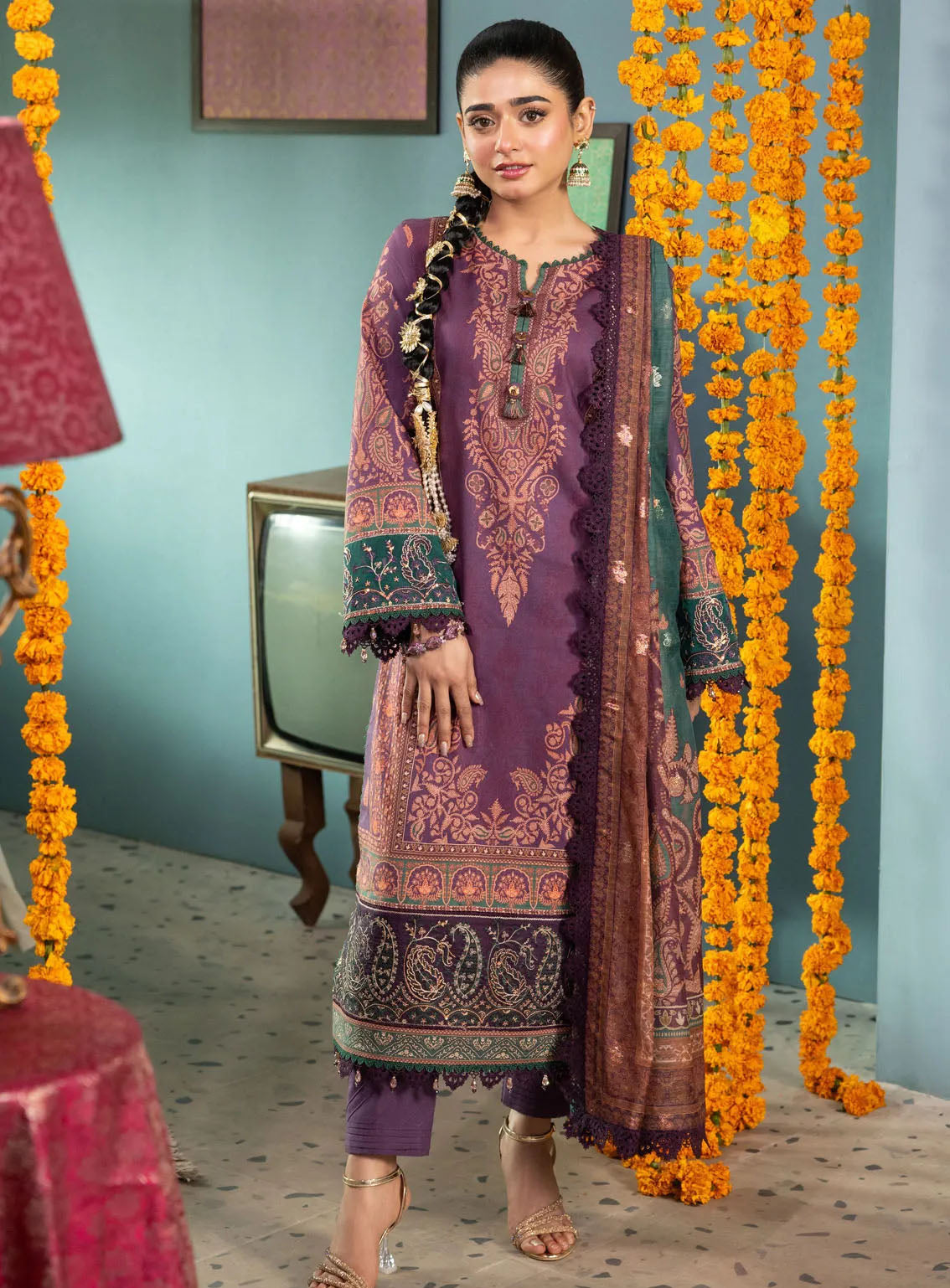 Asra By Asim Jofa Eid Festive Jacquard 3 Piece Unstitched Suit AJ24AE AJRA-02 Asra By Asim Jofa Eid Festive Jacquard 3 Piece Unstitched Suit AJ24AE AJRA-02