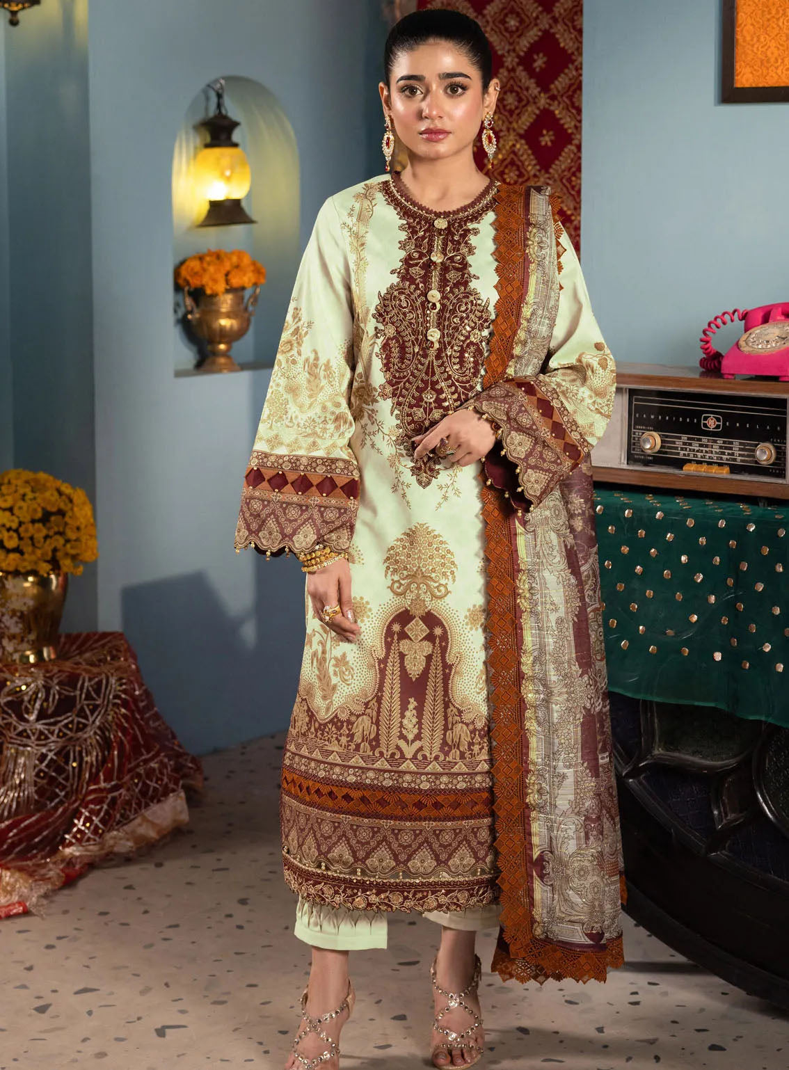 Asra By Asim Jofa Eid Festive Lawn 3 Piece Unstitched Suit AJ24AE AJRA-05 Asra By Asim Jofa Eid Festive Lawn 3 Piece Unstitched Suit AJ24AE AJRA-05