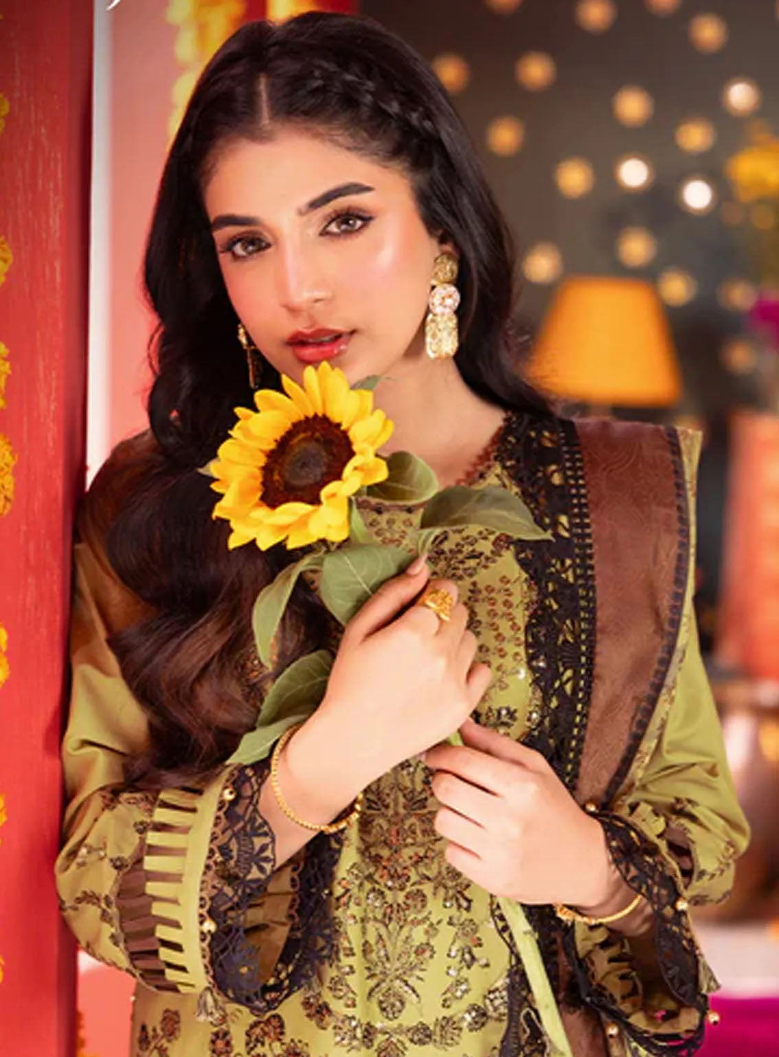 Asra By Asim Jofa Eid Festive Lawn 3 Piece Unstitched Suit AJ24AE AJRA-13 Asra By Asim Jofa Eid Festive Lawn 3 Piece Unstitched Suit AJ24AE AJRA-13