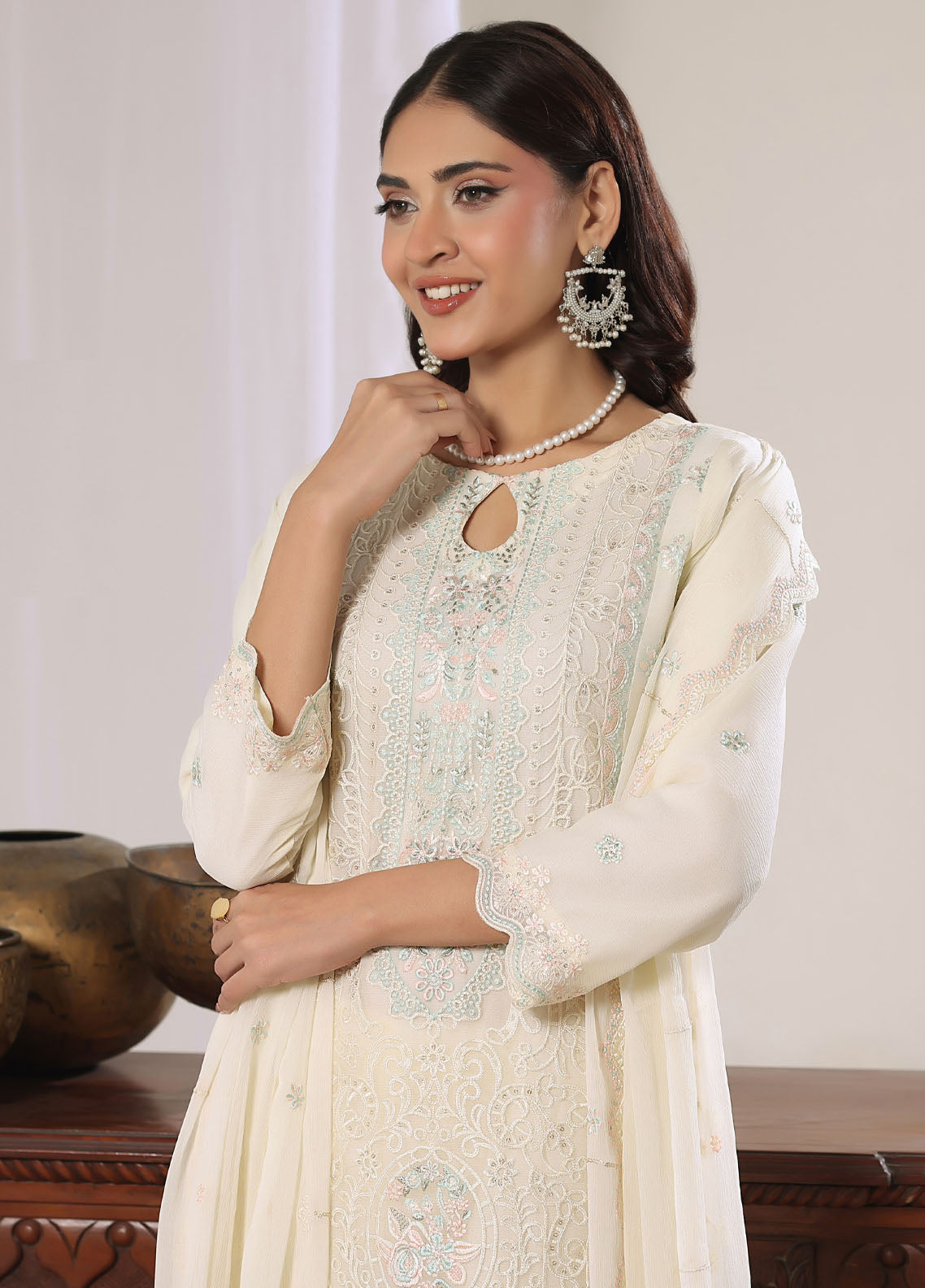 Aura By Soghat Creation Luxury Embroidered Chiffon 3 Piece Unstitched Suit SC26A D-LC-05 Aura By Soghat Creation Luxury Embroidered Chiffon 3 Piece Unstitched Suit SC26A D-LC-05