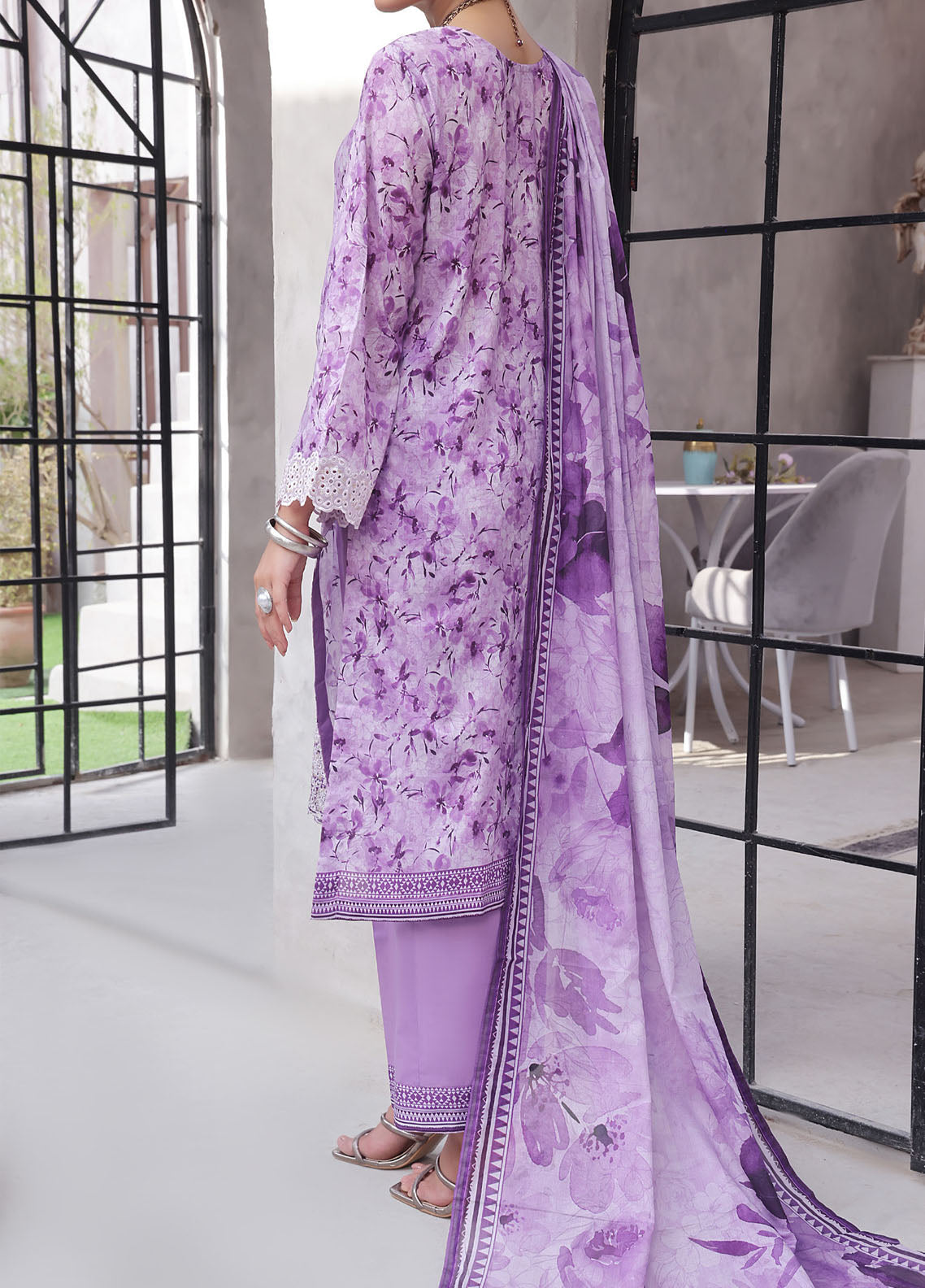 Ayesha Alishba By VS Textile Embroidered Lawn 3 Piece Unstitched Suit VS25AAELE D-57 Ayesha Alishba By VS Textile Embroidered Lawn 3 Piece Unstitched Suit VS25AAELE D-57
