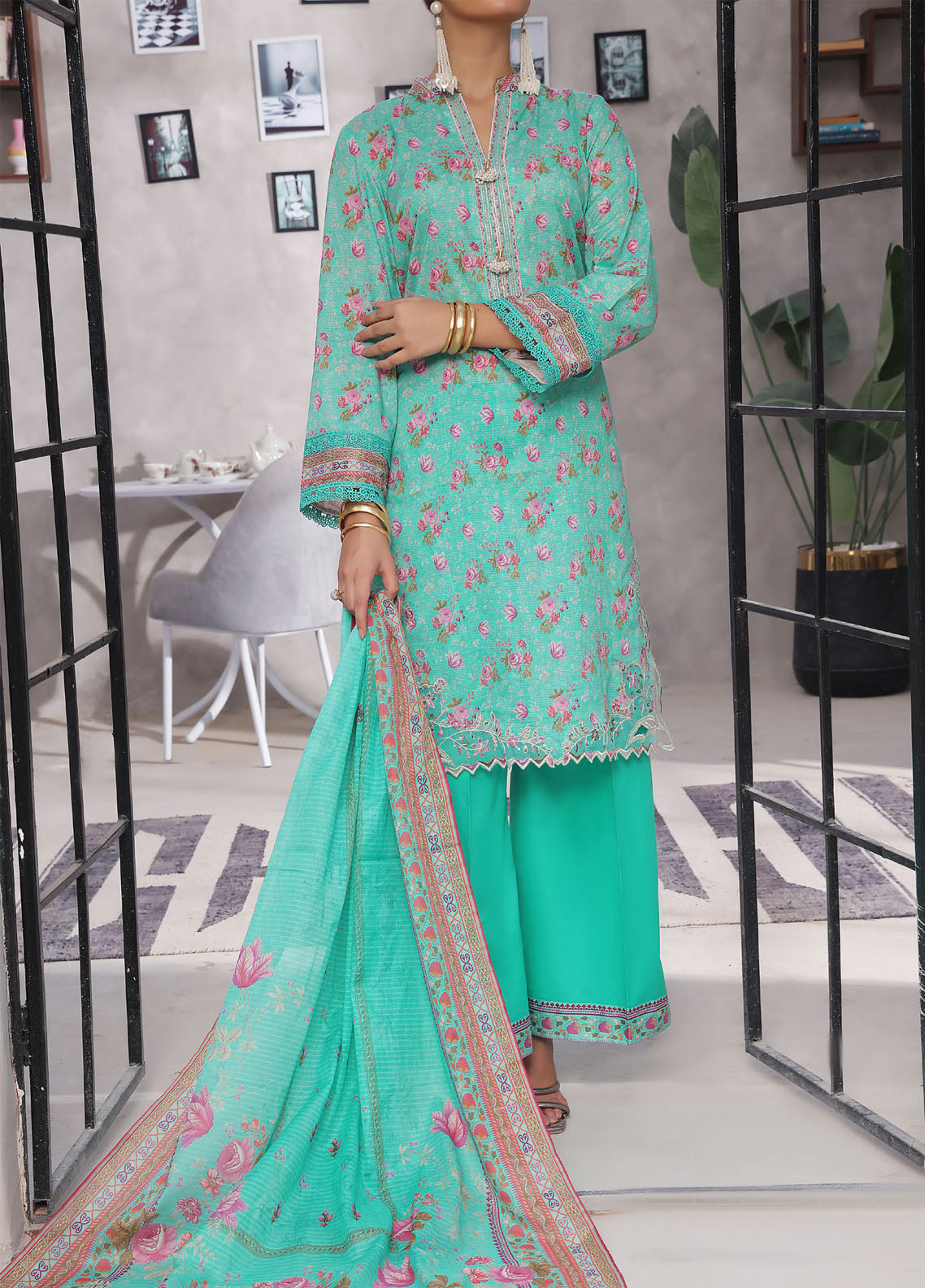 Ayesha Alishba By VS Textile Embroidered Lawn 3 Piece Unstitched Suit VS25AAELE D-64 Ayesha Alishba By VS Textile Embroidered Lawn 3 Piece Unstitched Suit VS25AAELE D-64