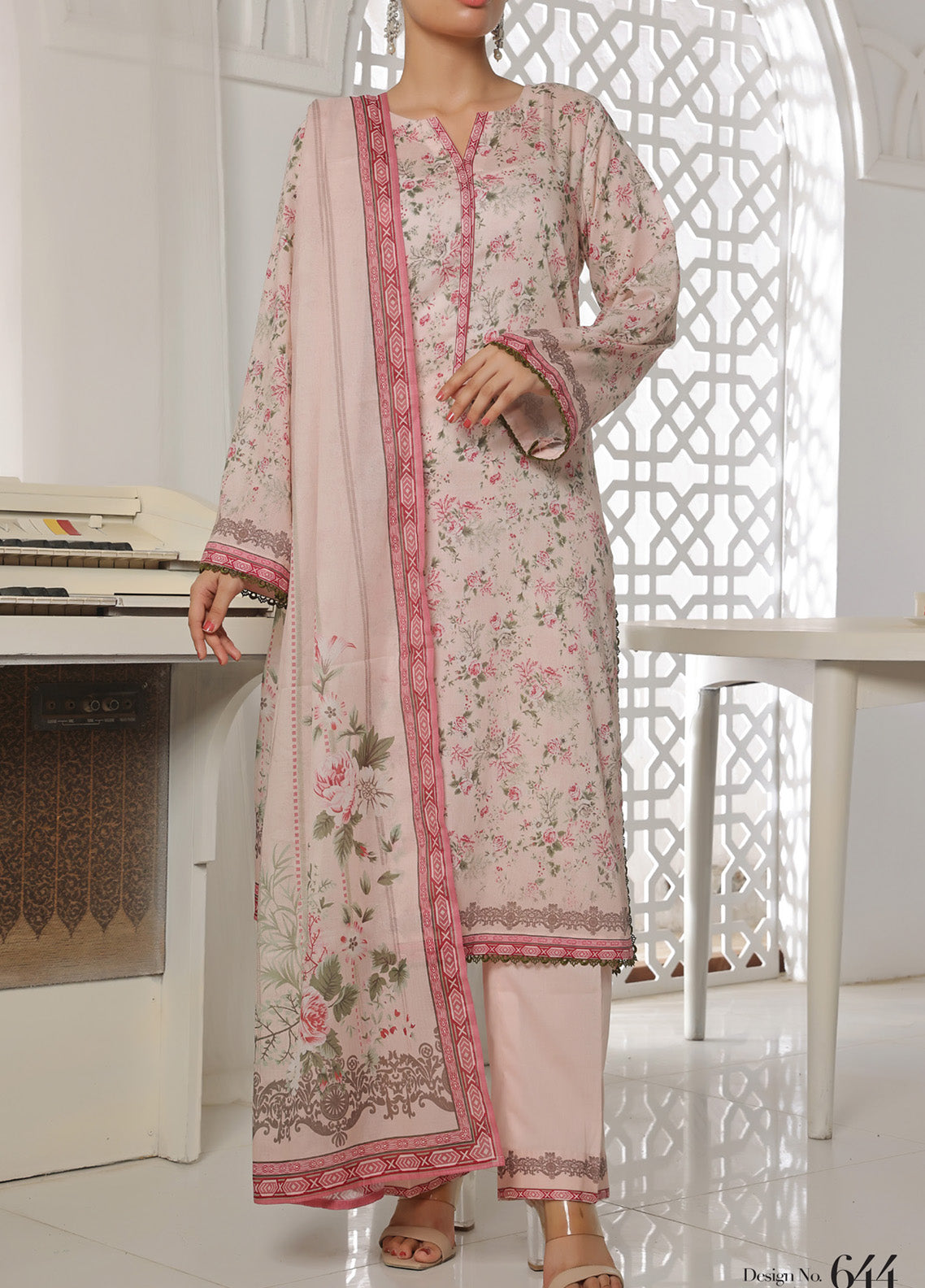 Ayesha Alishba By VS Textile Printed Lawn 3 Piece Unstitched Suit VS25AAPL D-644 Ayesha Alishba By VS Textile Printed Lawn 3 Piece Unstitched Suit VS25AAPL D-644