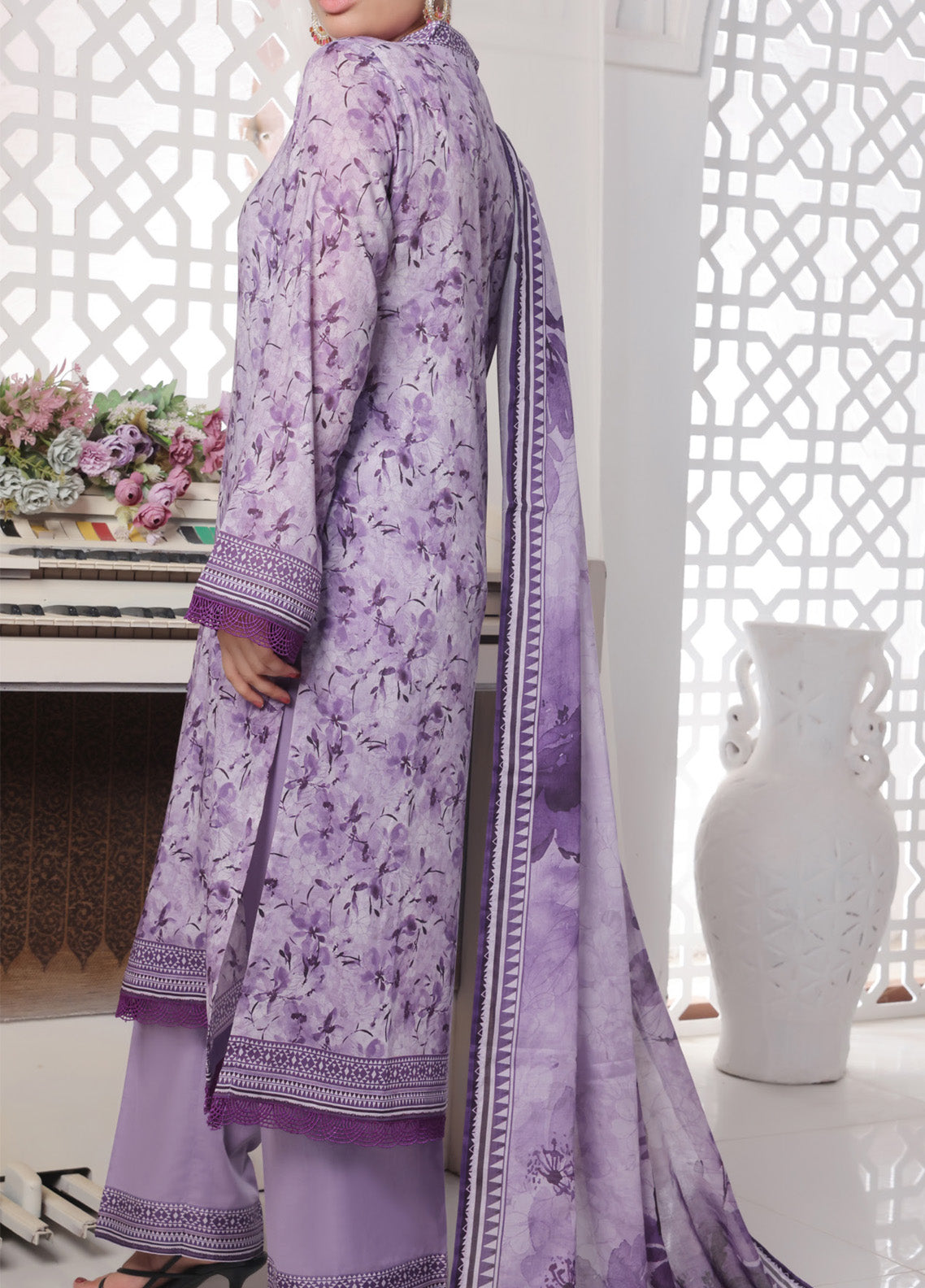 Ayesha Alishba By VS Textile Printed Lawn 3 Piece Unstitched Suit VS25AAPL D-650 Ayesha Alishba By VS Textile Printed Lawn 3 Piece Unstitched Suit VS25AAPL D-650