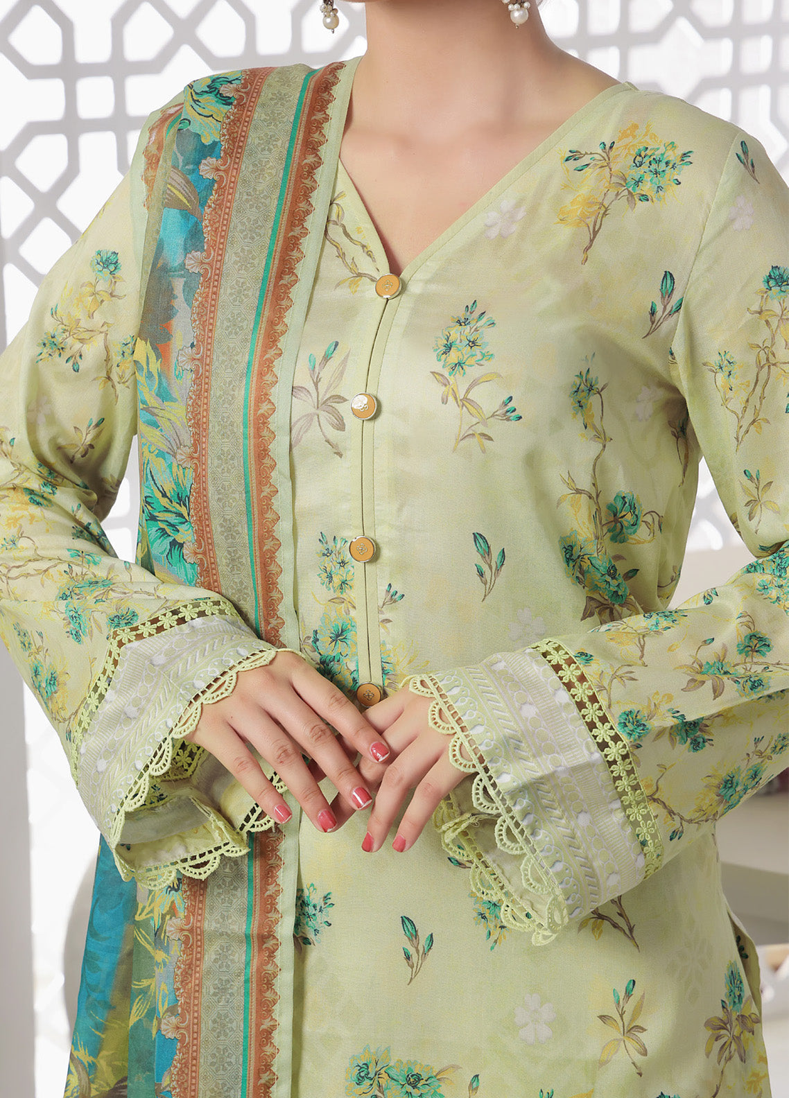 Ayesha Alishba By VS Textile Printed Lawn 3 Piece Unstitched Suit VS25AAPL D-651 Ayesha Alishba By VS Textile Printed Lawn 3 Piece Unstitched Suit VS25AAPL D-651