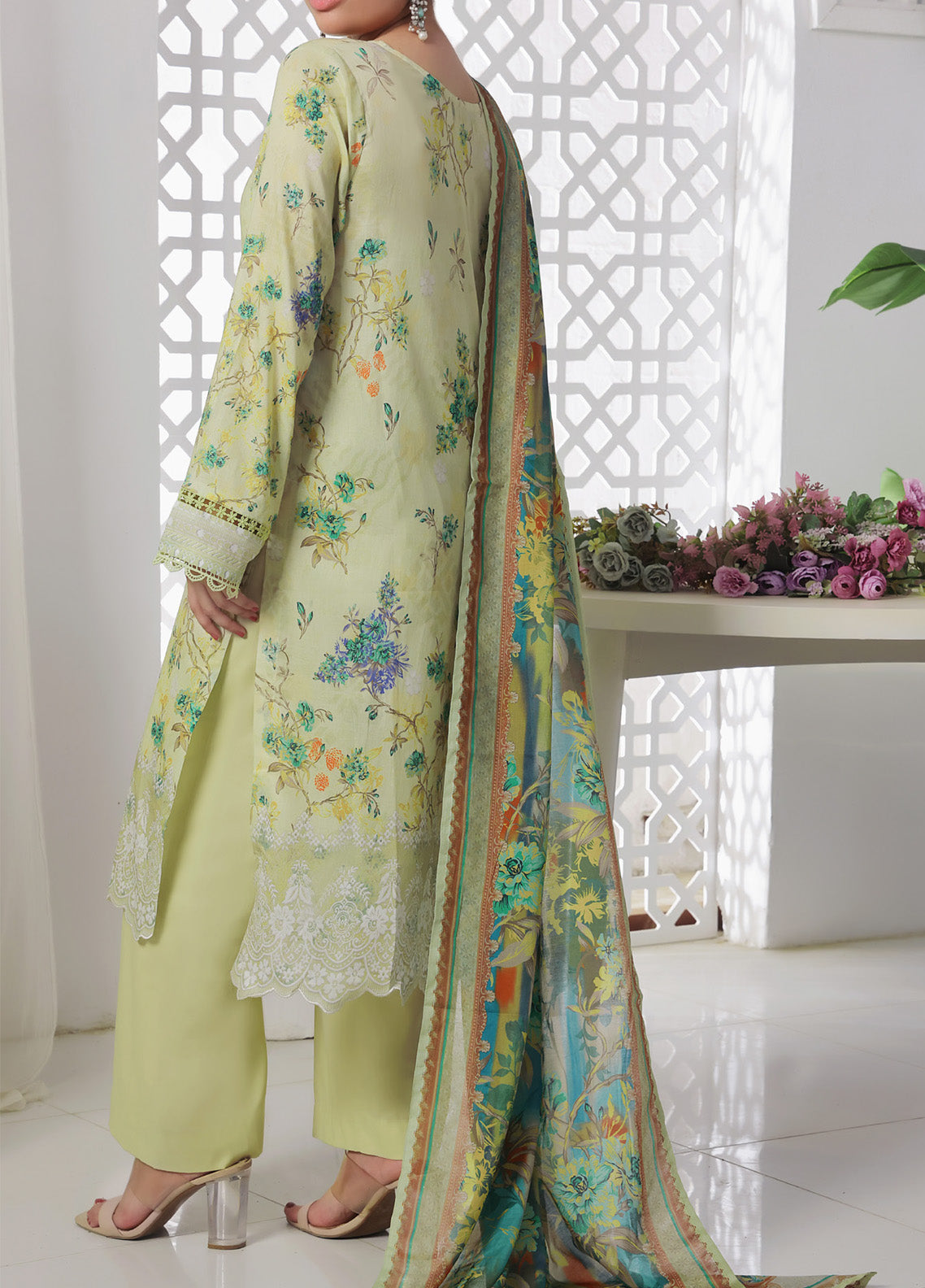 Ayesha Alishba By VS Textile Printed Lawn 3 Piece Unstitched Suit VS25AAPL D-651 Ayesha Alishba By VS Textile Printed Lawn 3 Piece Unstitched Suit VS25AAPL D-651
