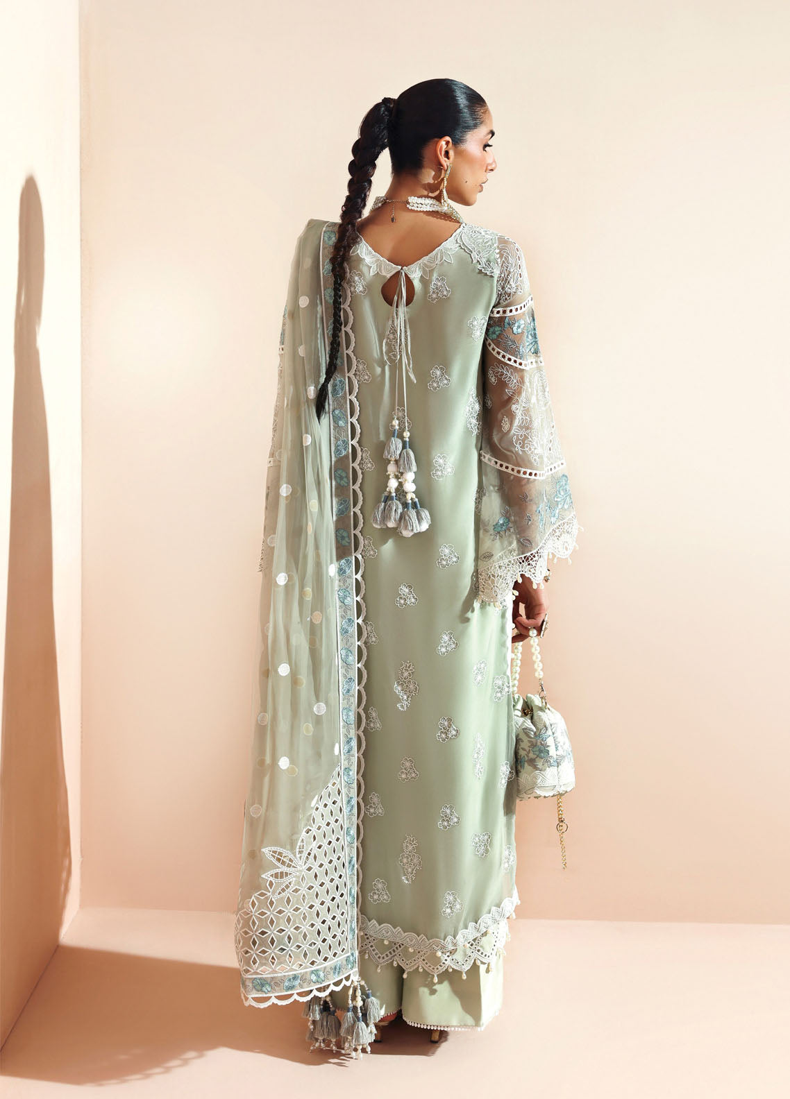 Aymal By Alizeh Fashion Luxury Embroidered Chiffon 3 Piece Unstitched Suit AF25AV2 D-01 SAIYAARA Aymal By Alizeh Fashion Luxury Embroidered Chiffon 3 Piece Unstitched Suit AF25AV2 D-01 SAIYAARA