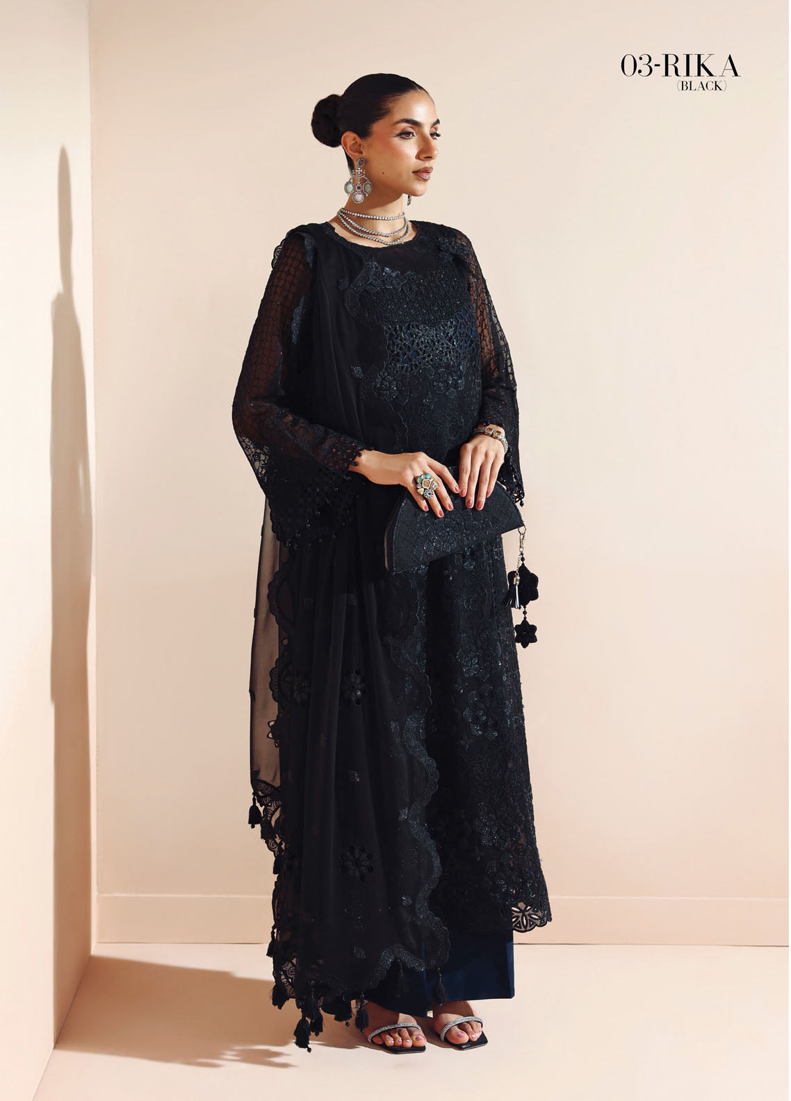 Aymal By Alizeh Fashion Luxury Embroidered Chiffon 3 Piece Unstitched Suit AF25AV2 D-03 RIKA-BLK Aymal By Alizeh Fashion Luxury Embroidered Chiffon 3 Piece Unstitched Suit AF25AV2 D-03 RIKA-BLK