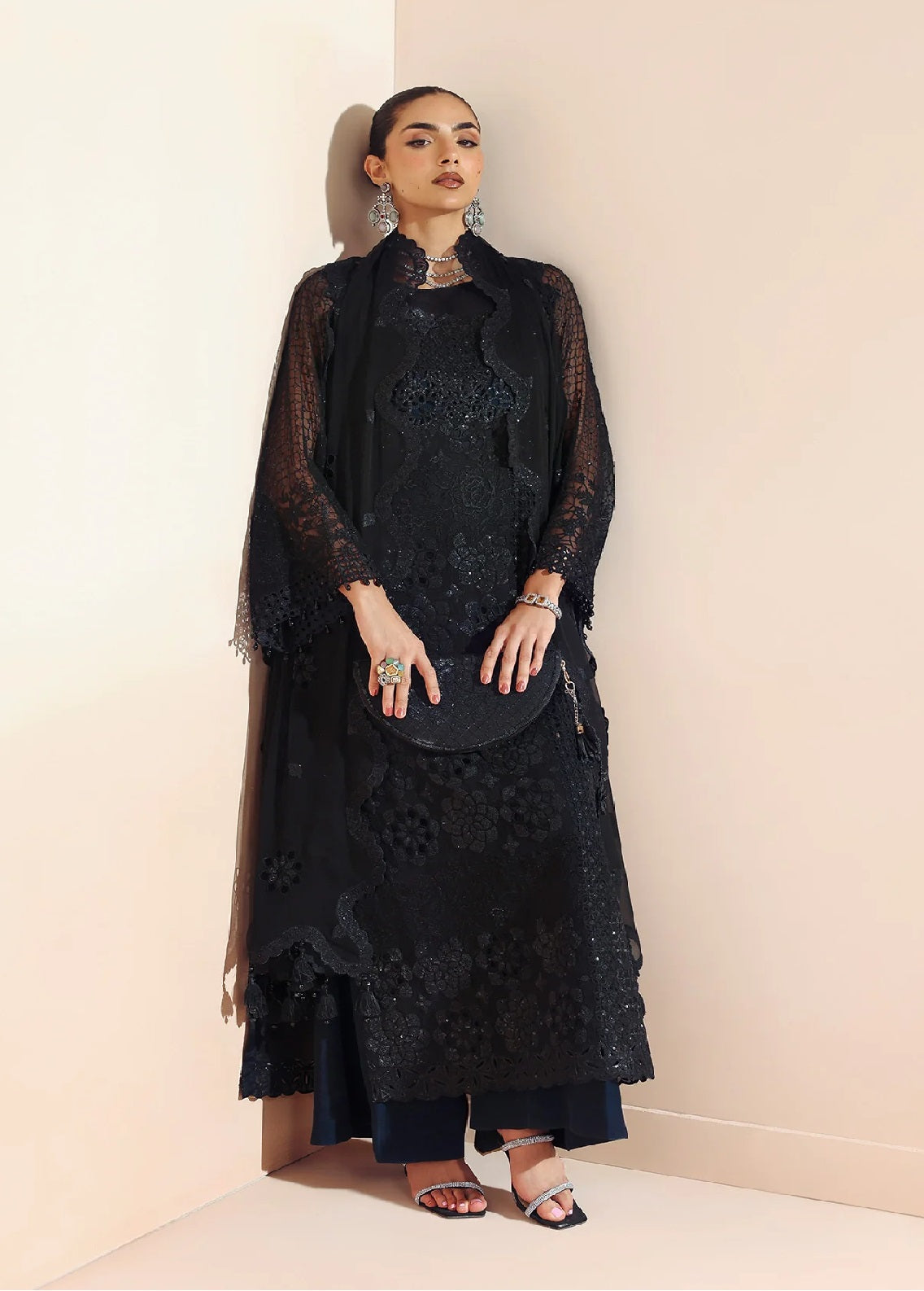 Aymal By Alizeh Fashion Luxury Embroidered Chiffon 3 Piece Unstitched Suit AF25AV2 D-03 RIKA-BLK Aymal By Alizeh Fashion Luxury Embroidered Chiffon 3 Piece Unstitched Suit AF25AV2 D-03 RIKA-BLK